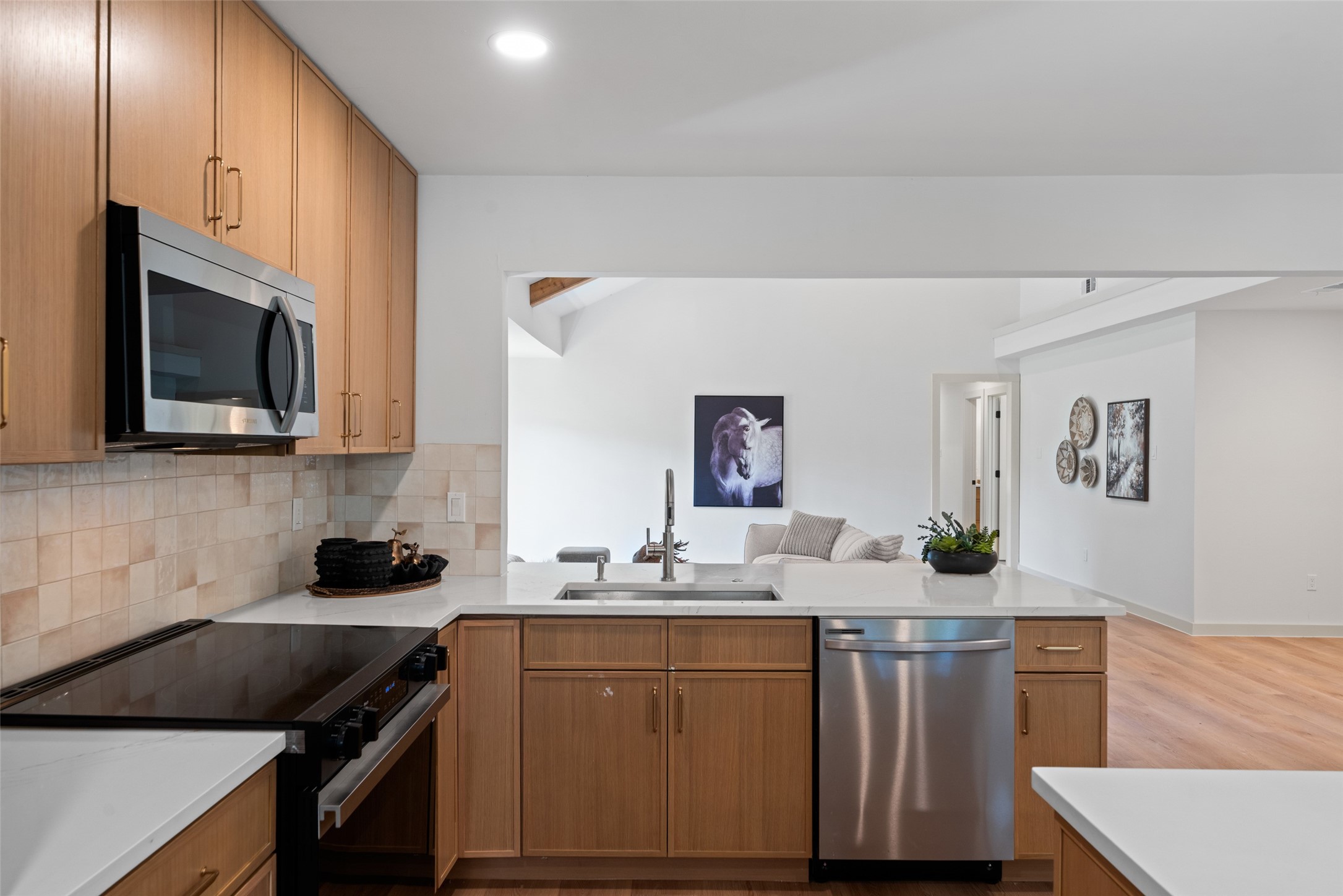 356 Willow Wood Street