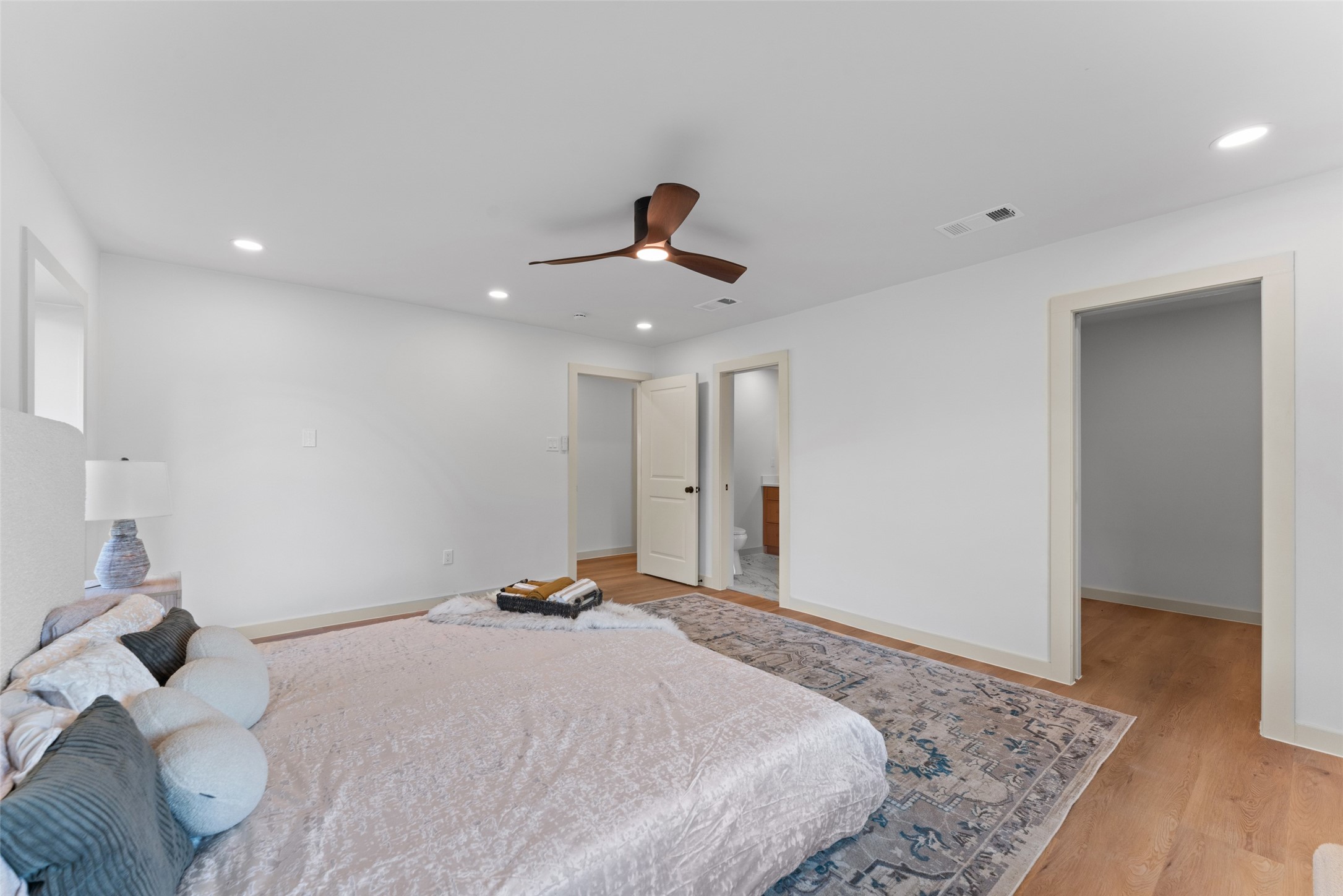 356 Willow Wood Street