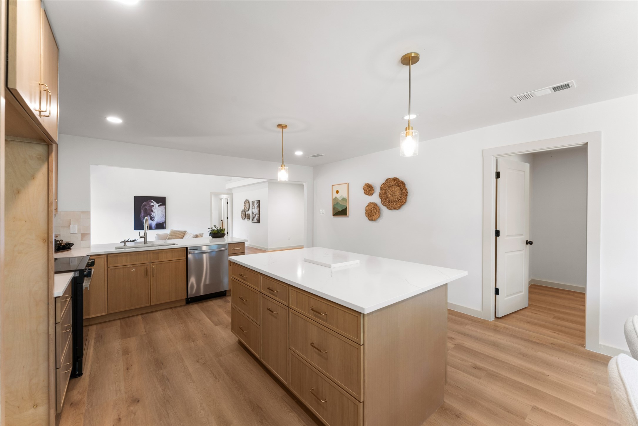 356 Willow Wood Street