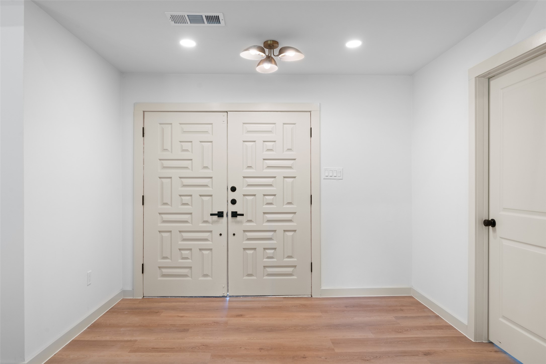 356 Willow Wood Street