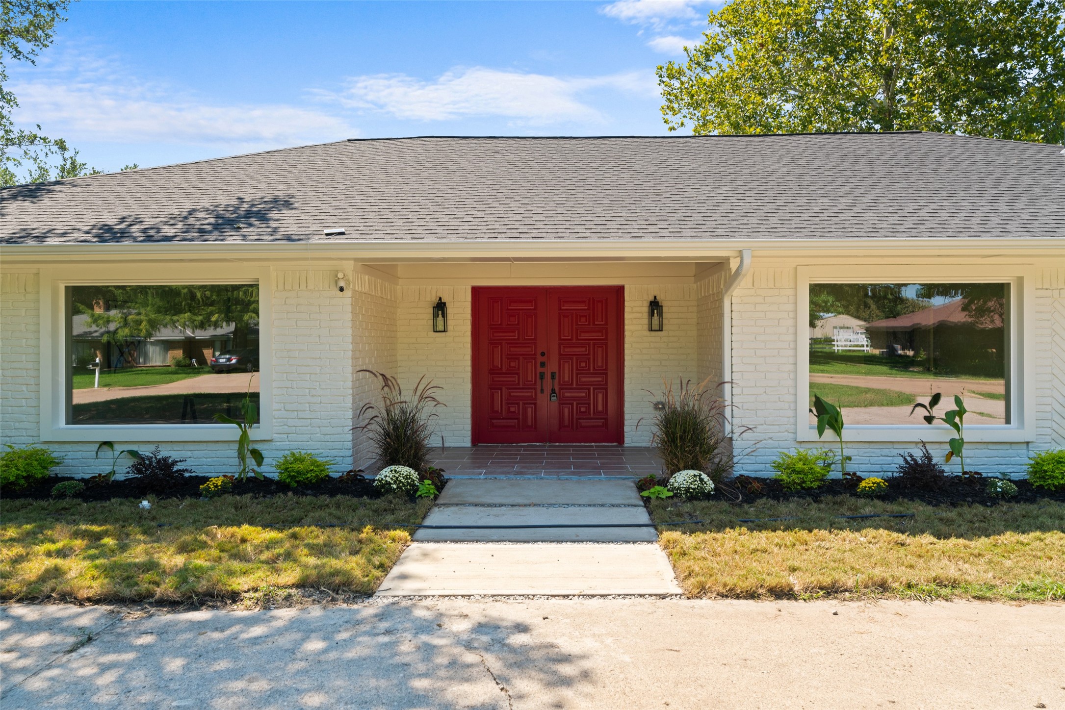 356 Willow Wood Street