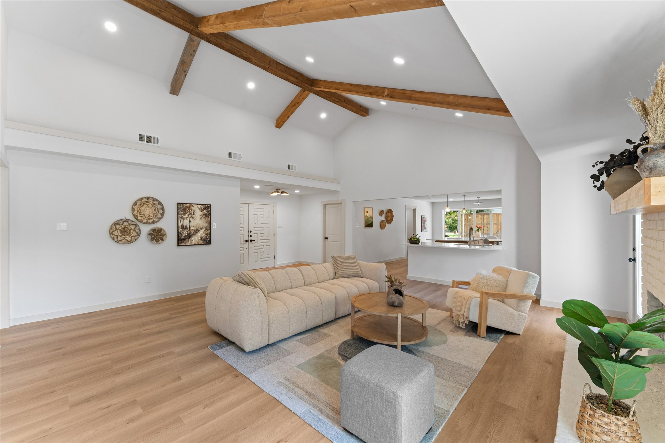 356 Willow Wood Street