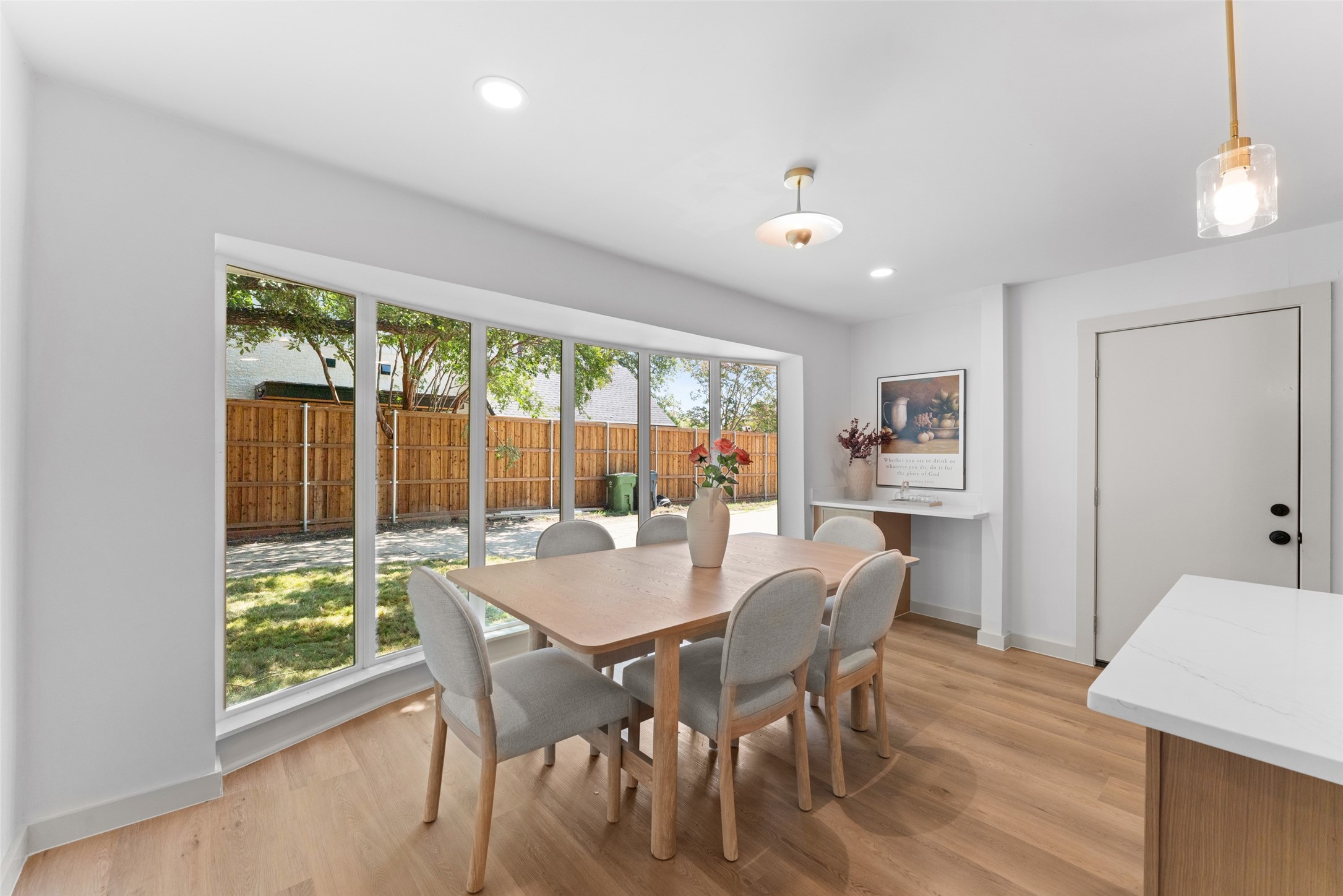 356 Willow Wood Street