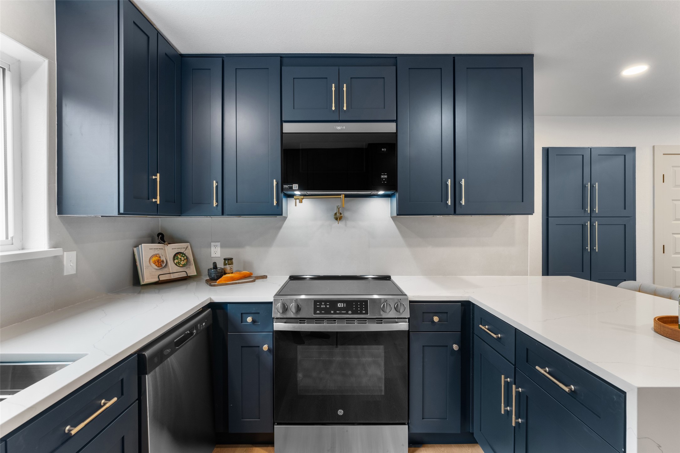 2123 Sunrise Trail