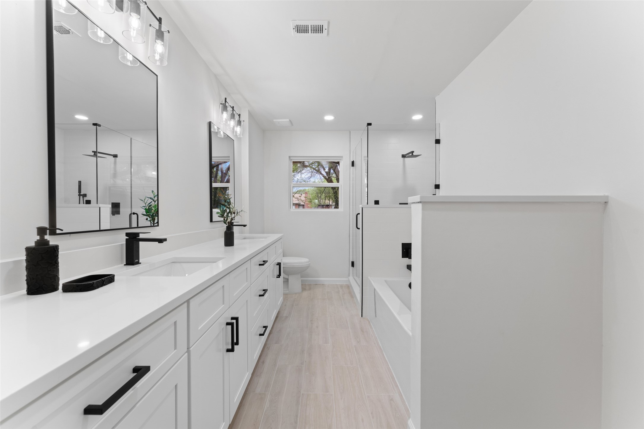 729 Town Creek Drive