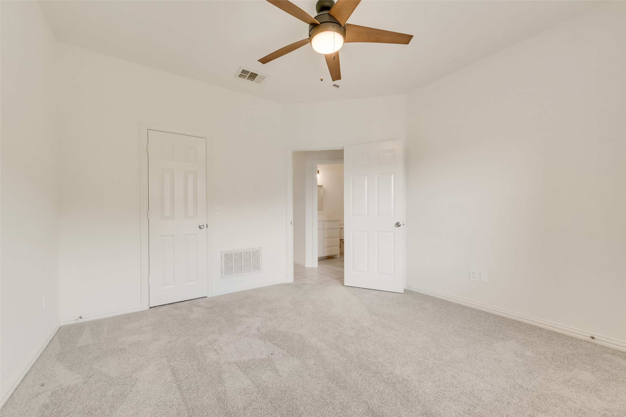 507 Mariner Drive