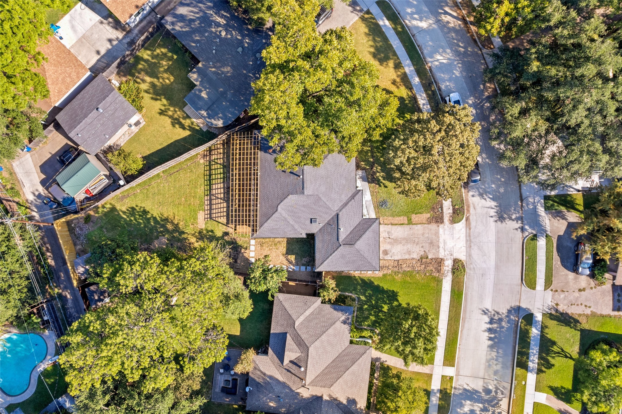 6431 Dunstan Lane