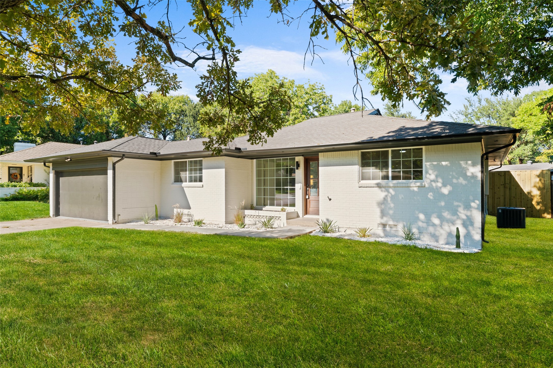 6431 Dunstan Lane