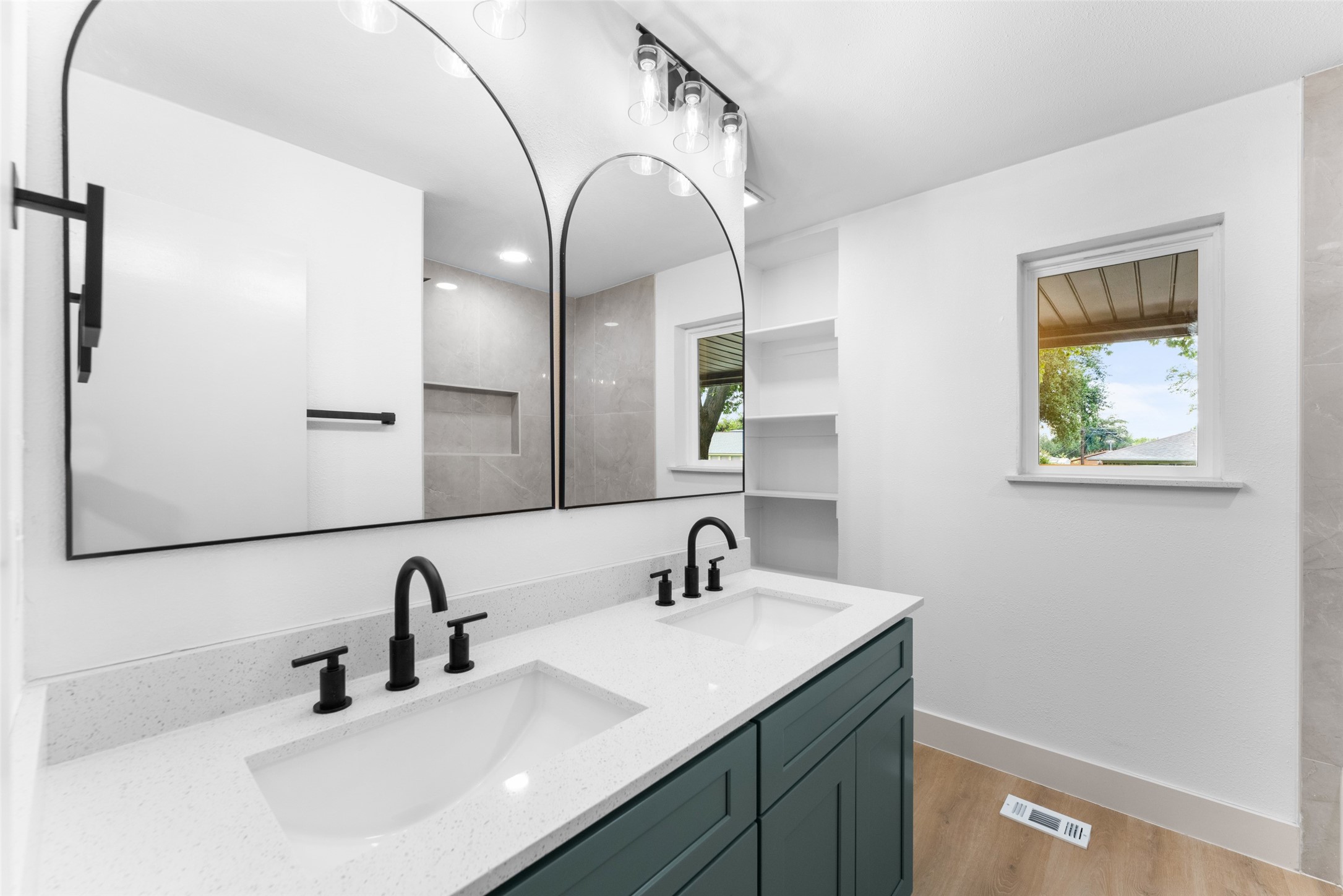 3818 Dartmouth Street