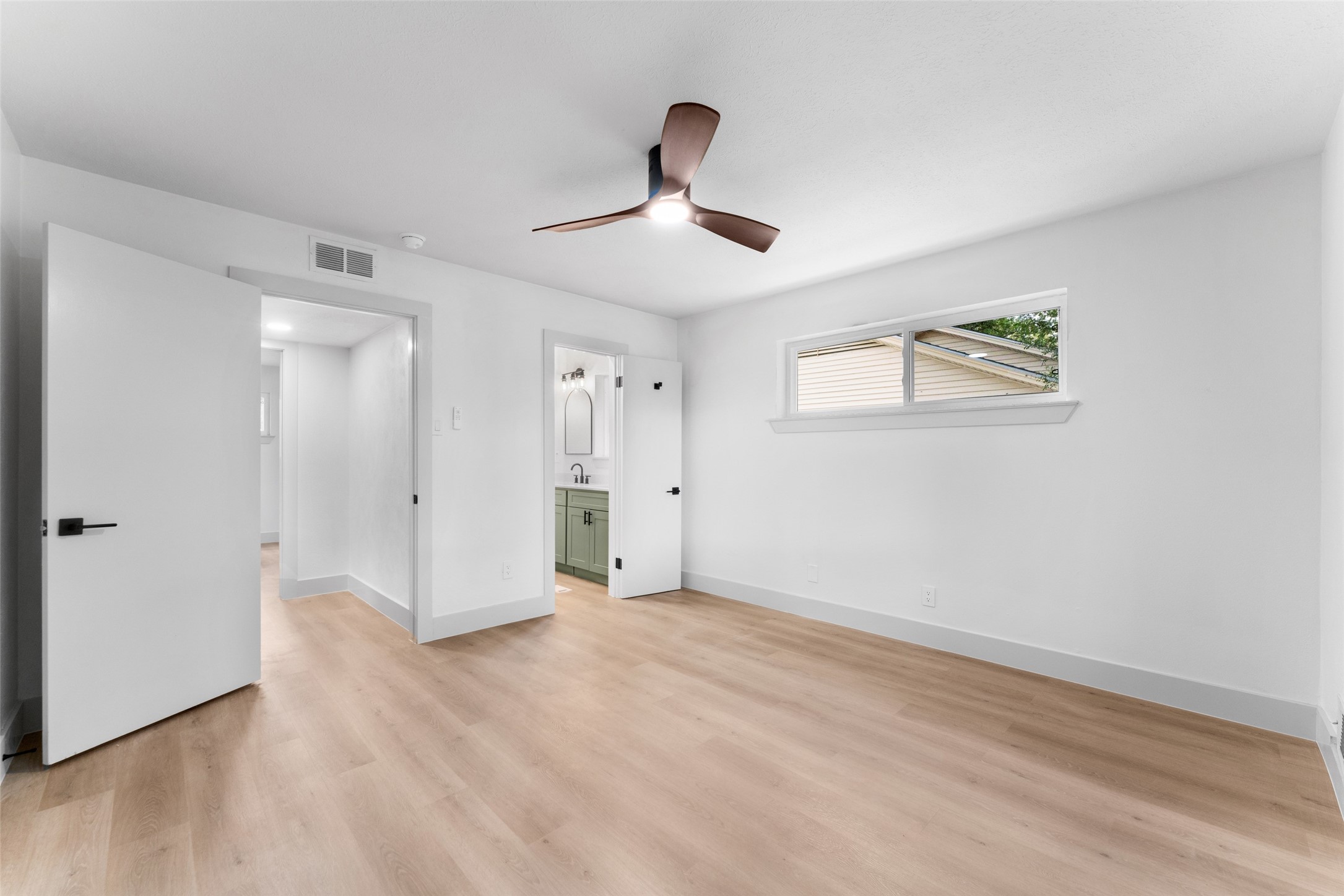 3818 Dartmouth Street