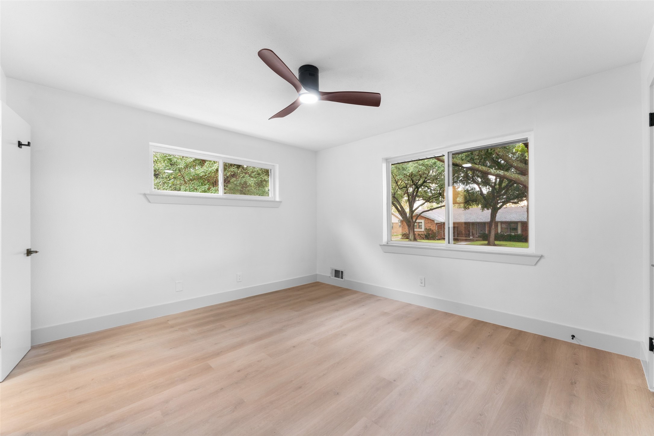 3818 Dartmouth Street