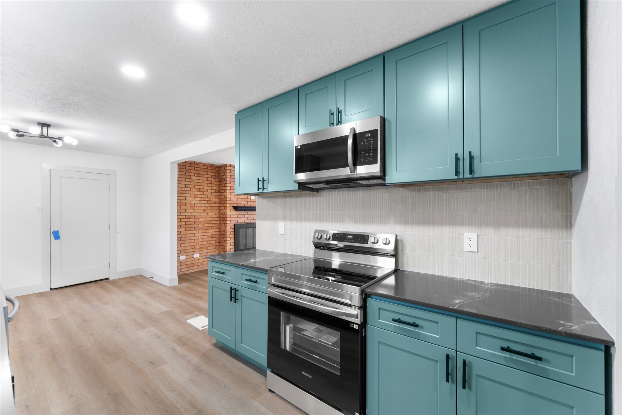 3818 Dartmouth Street