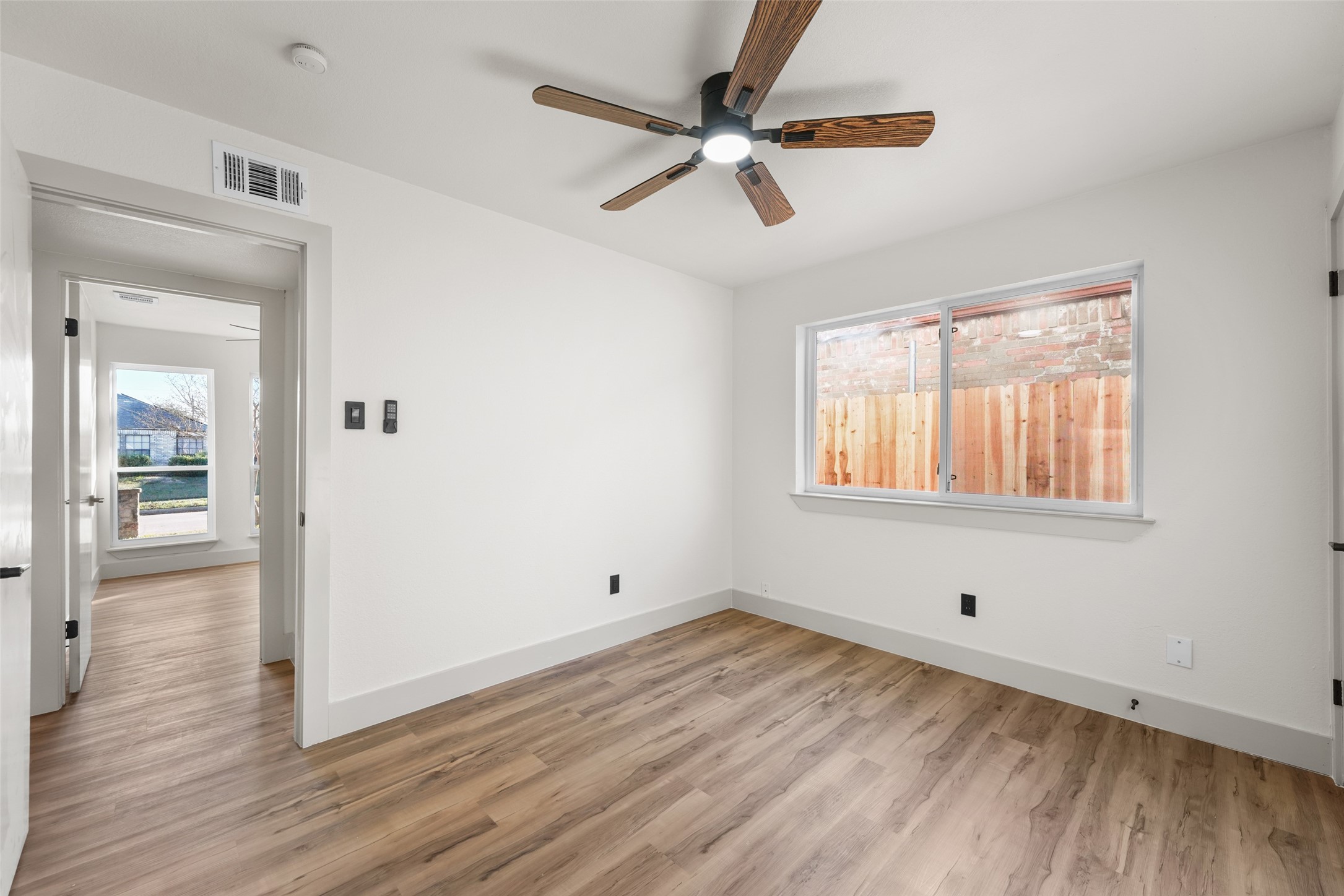 1013 Paintbrush Street