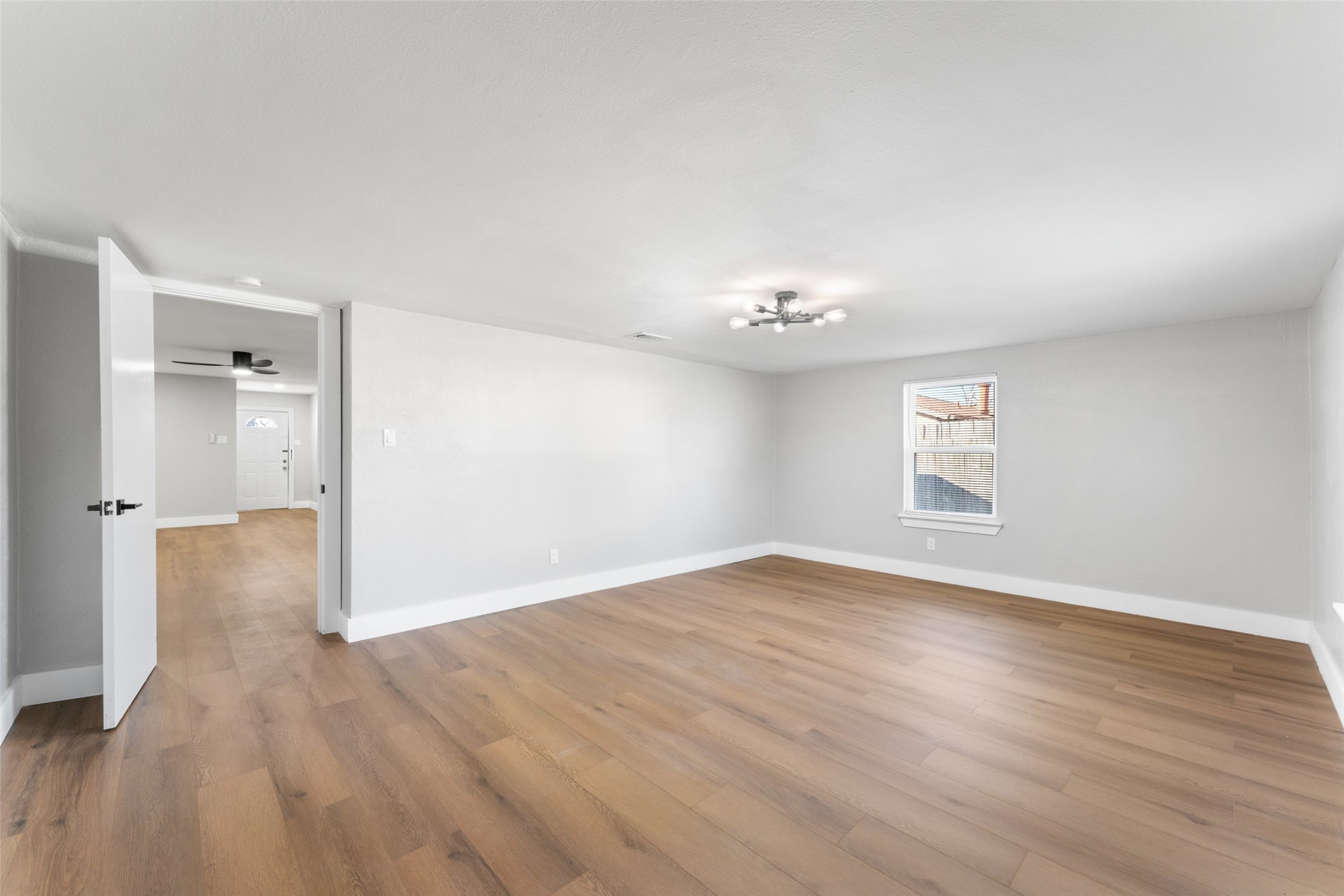 1434 Caladium Drive