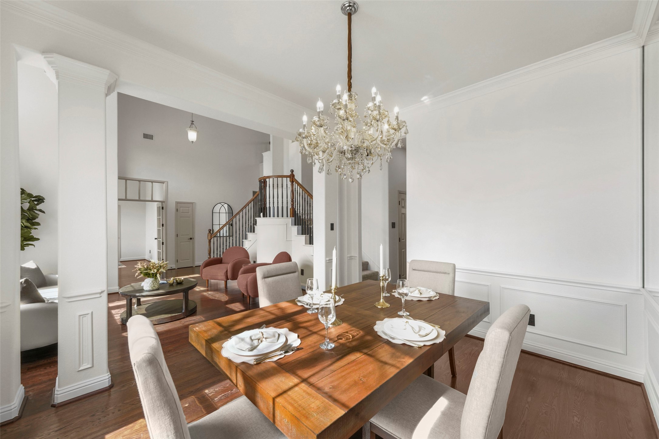 1998 Lake Forest Drive