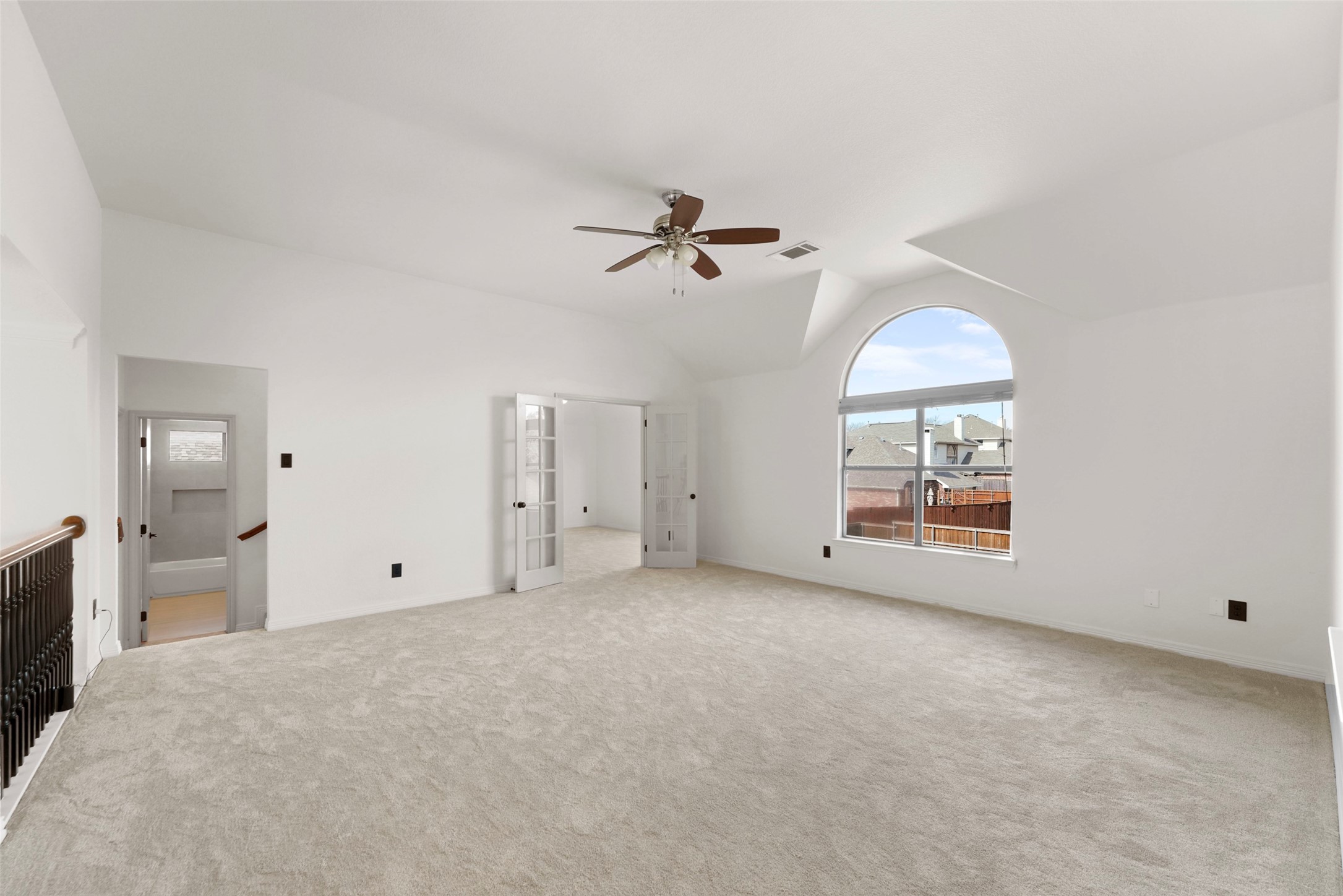 1998 Lake Forest Drive