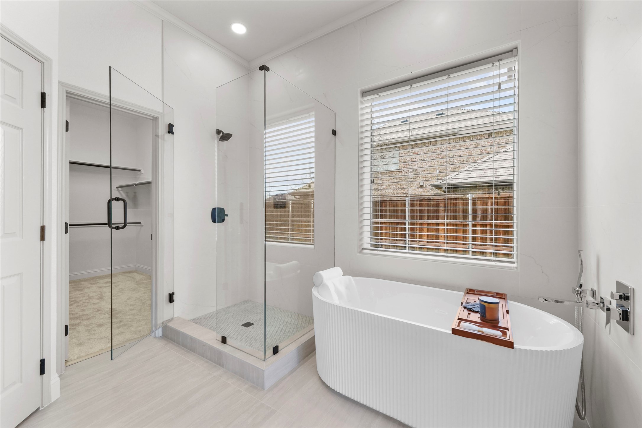 1998 Lake Forest Drive