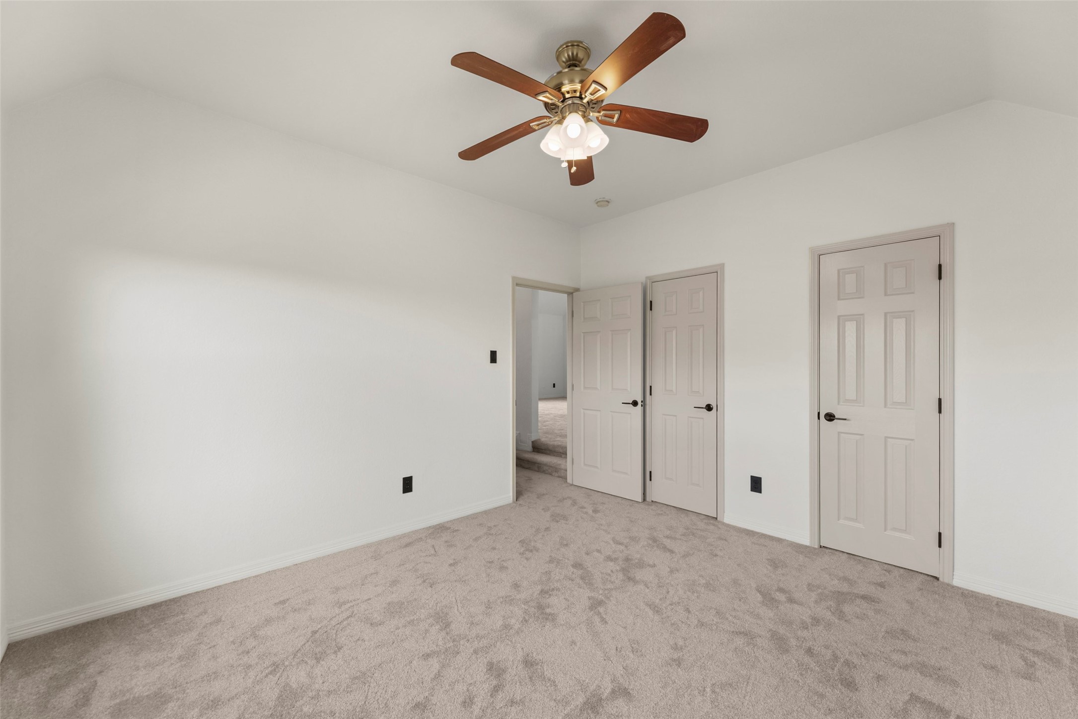 1998 Lake Forest Drive