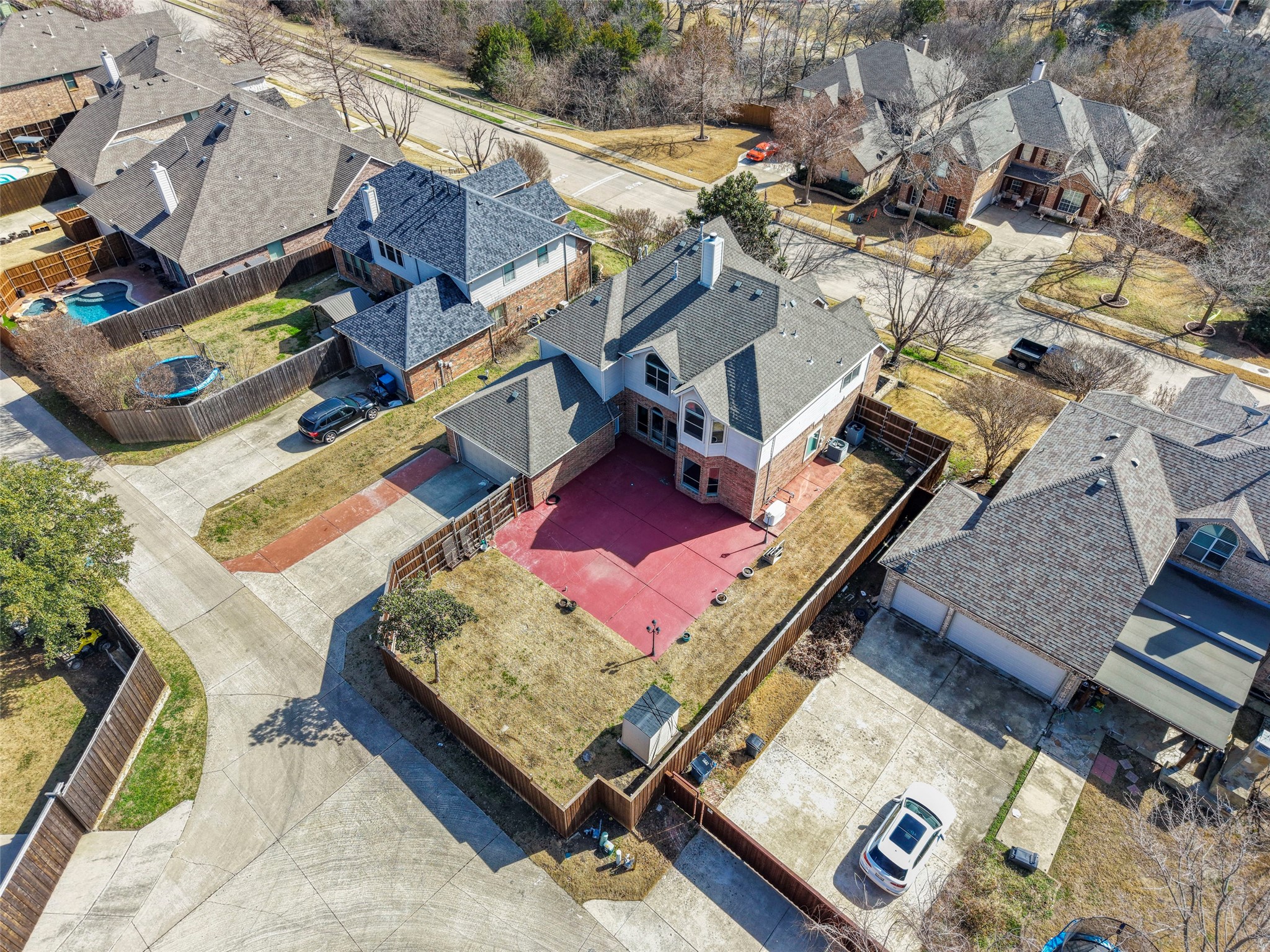 1998 Lake Forest Drive