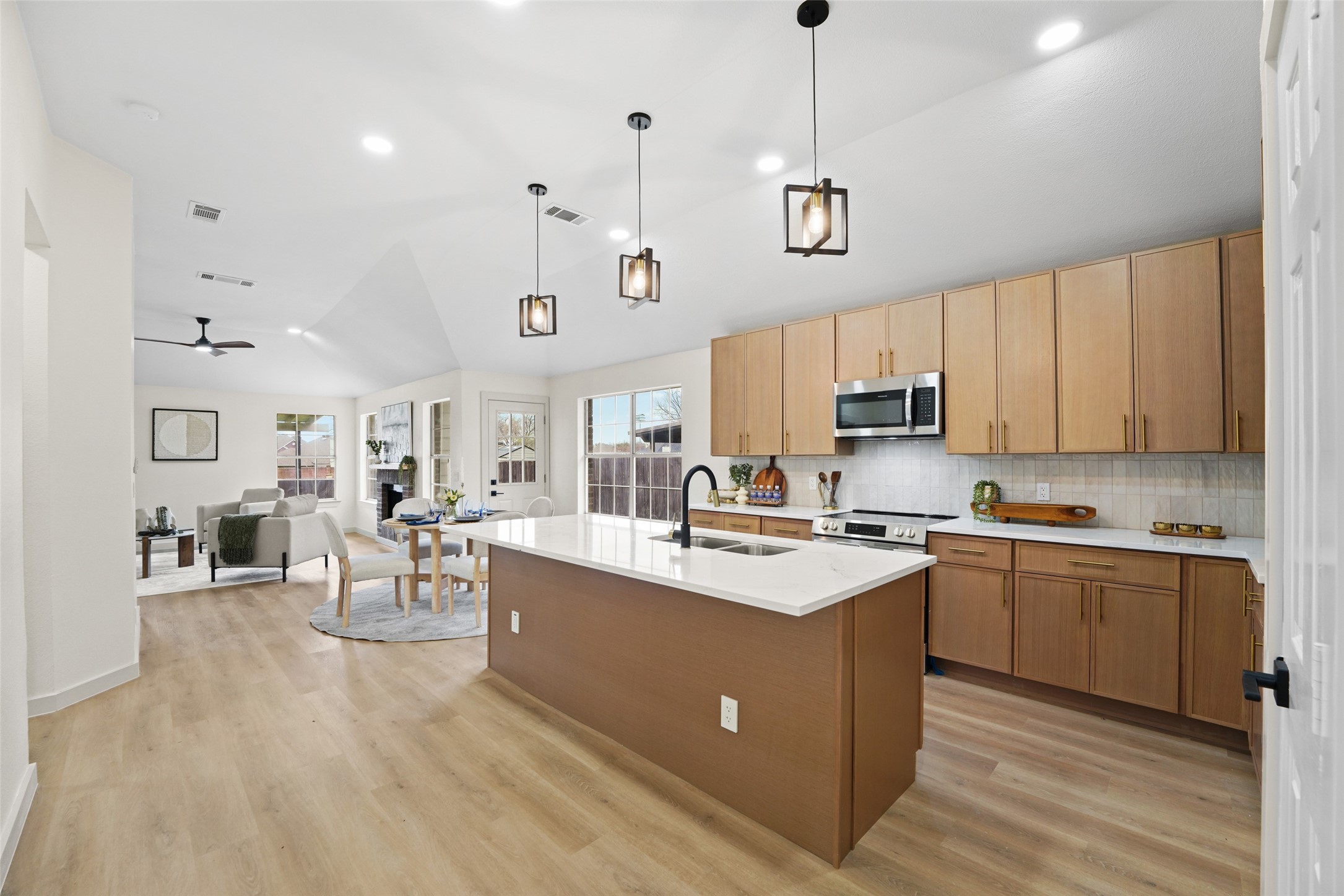 1110 Wake Forest Drive