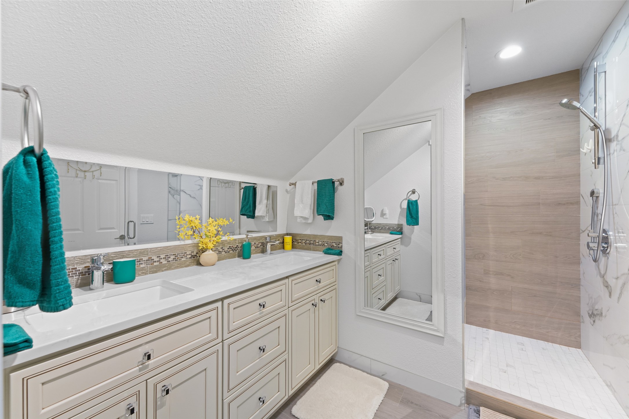 1414 Rs County Road 1605