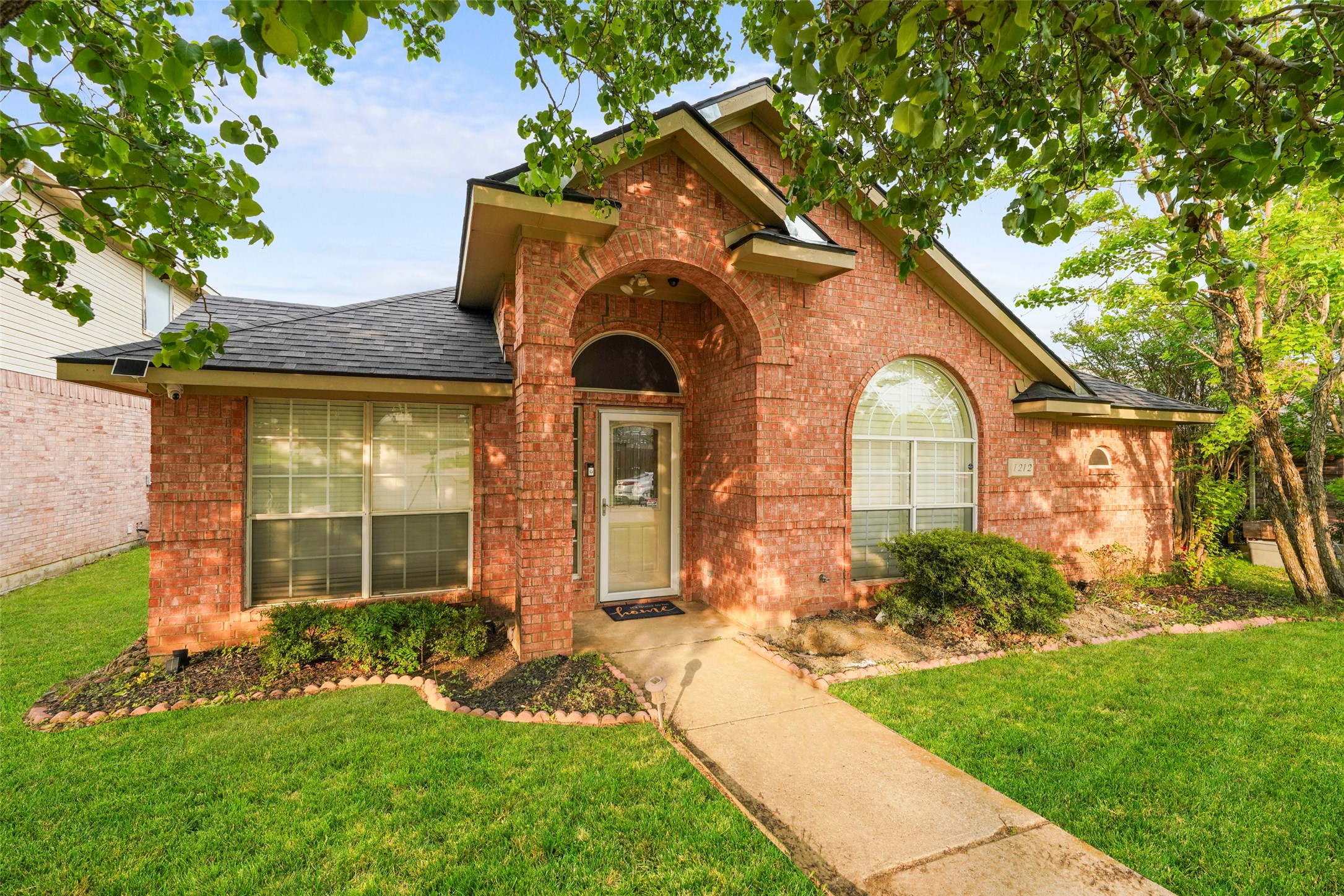 1212 Jessica Drive