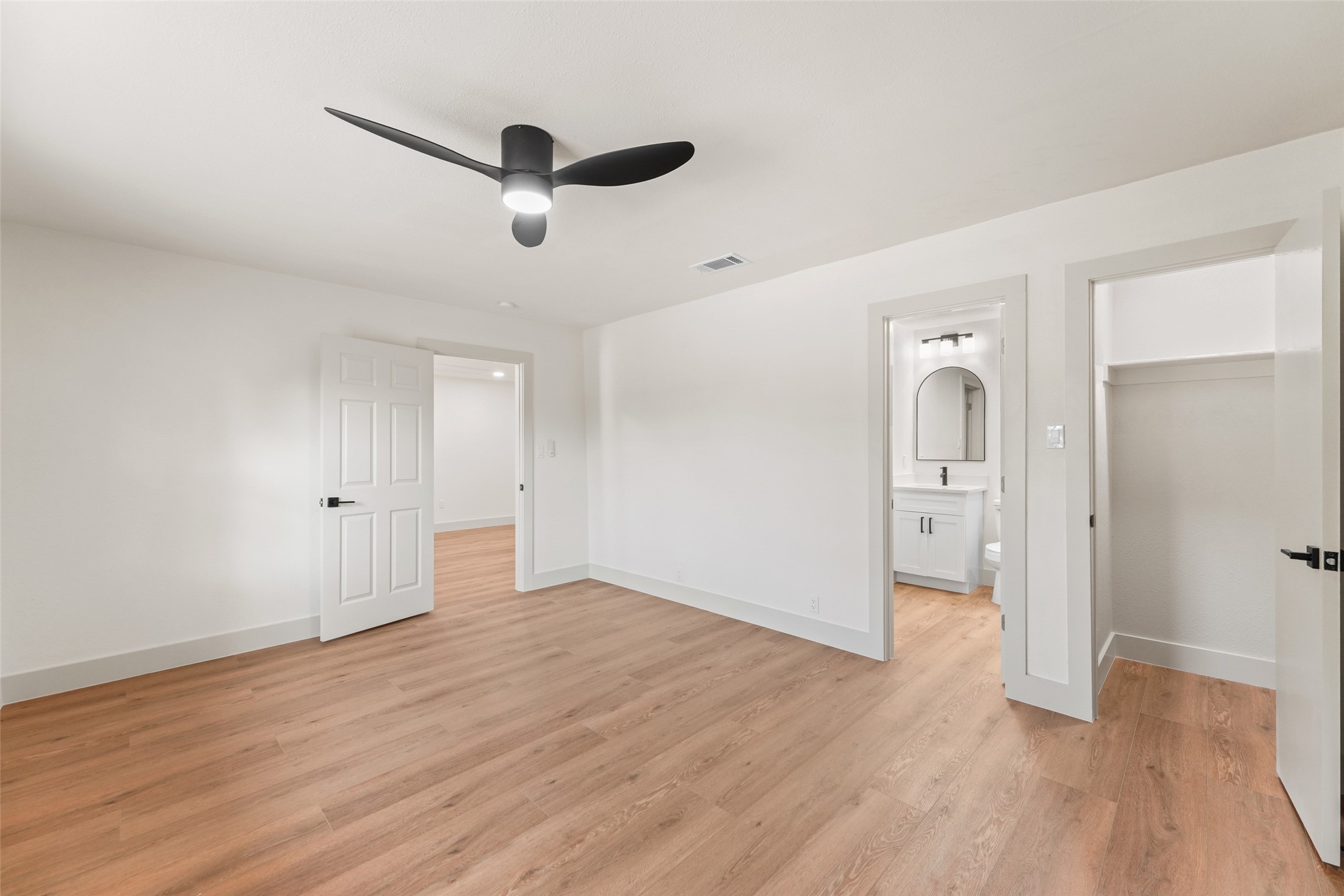 9404 Glengreen Drive