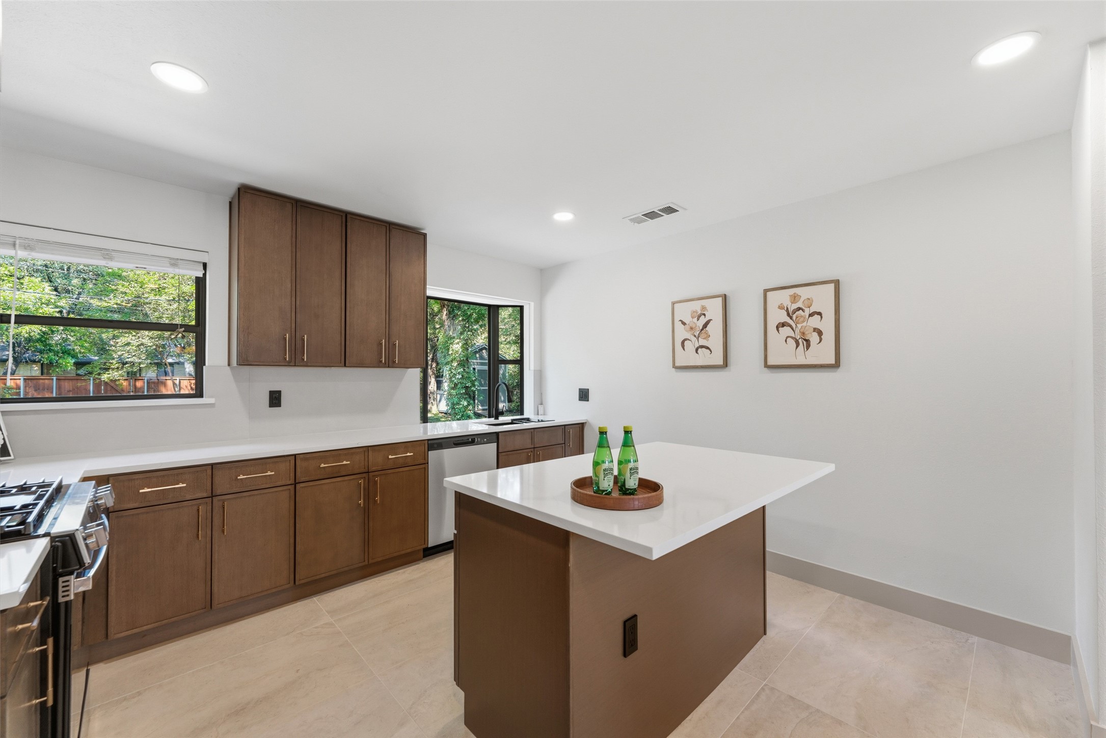 1711 Quadrangle Drive