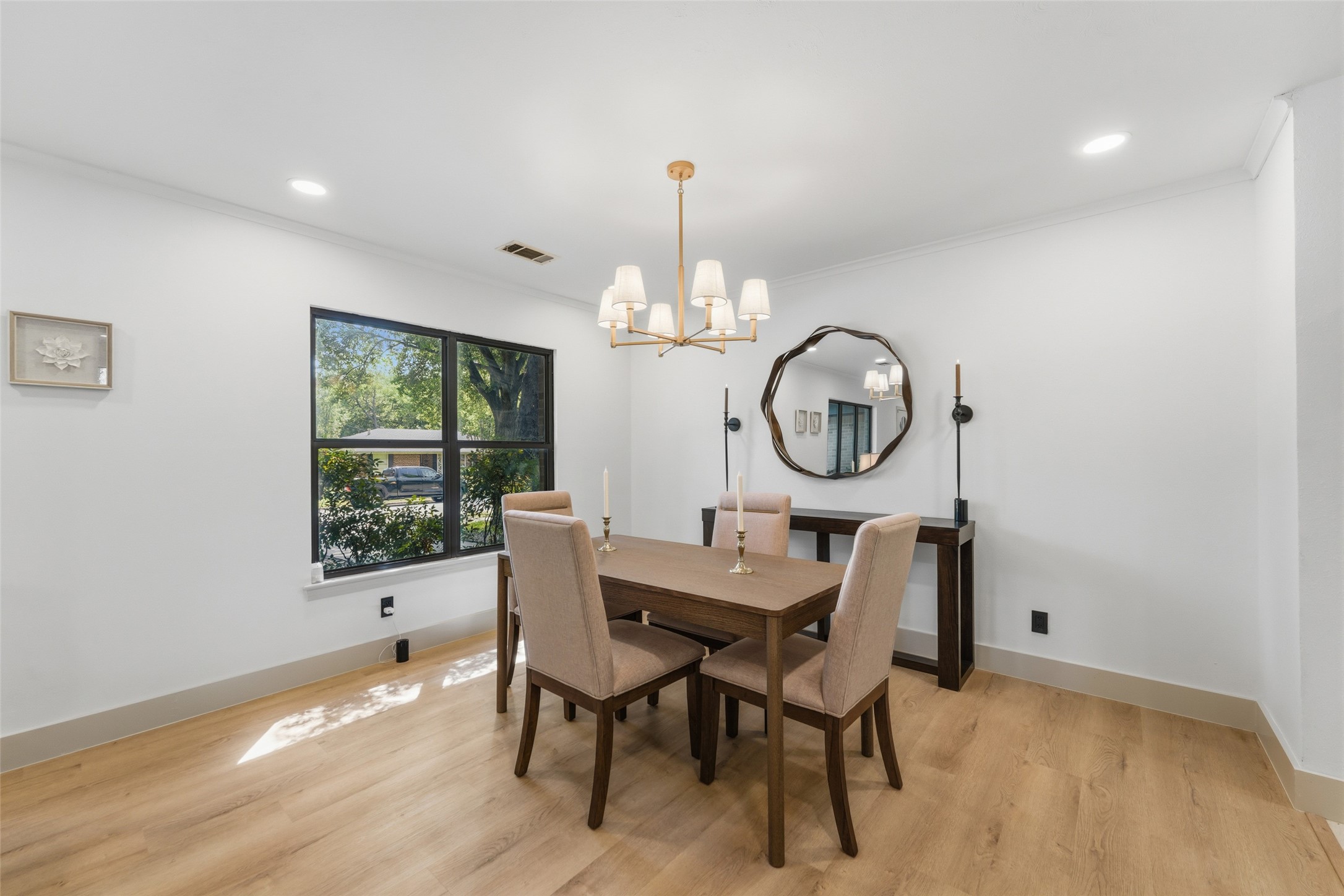 1711 Quadrangle Drive