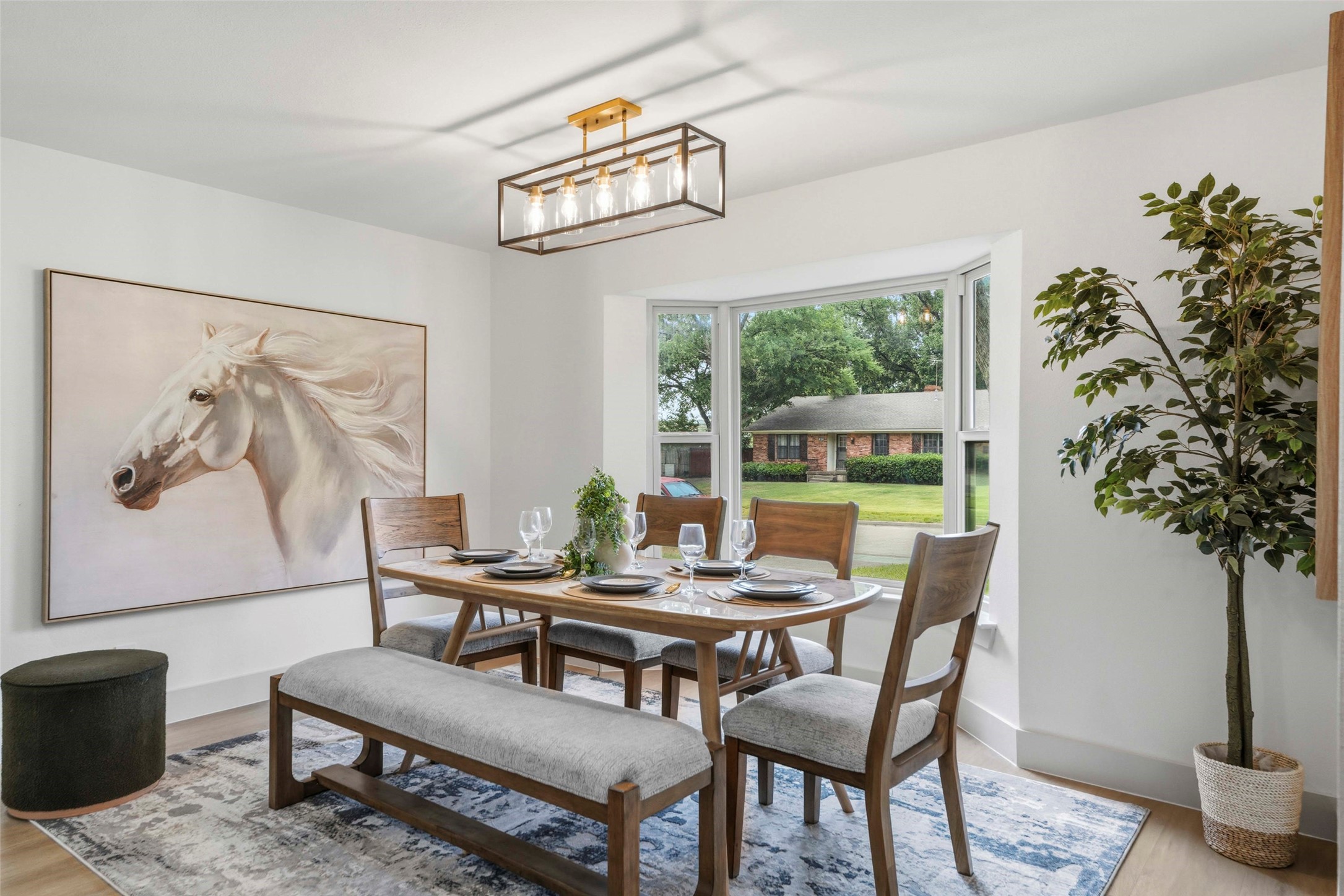925 Fernwood Drive