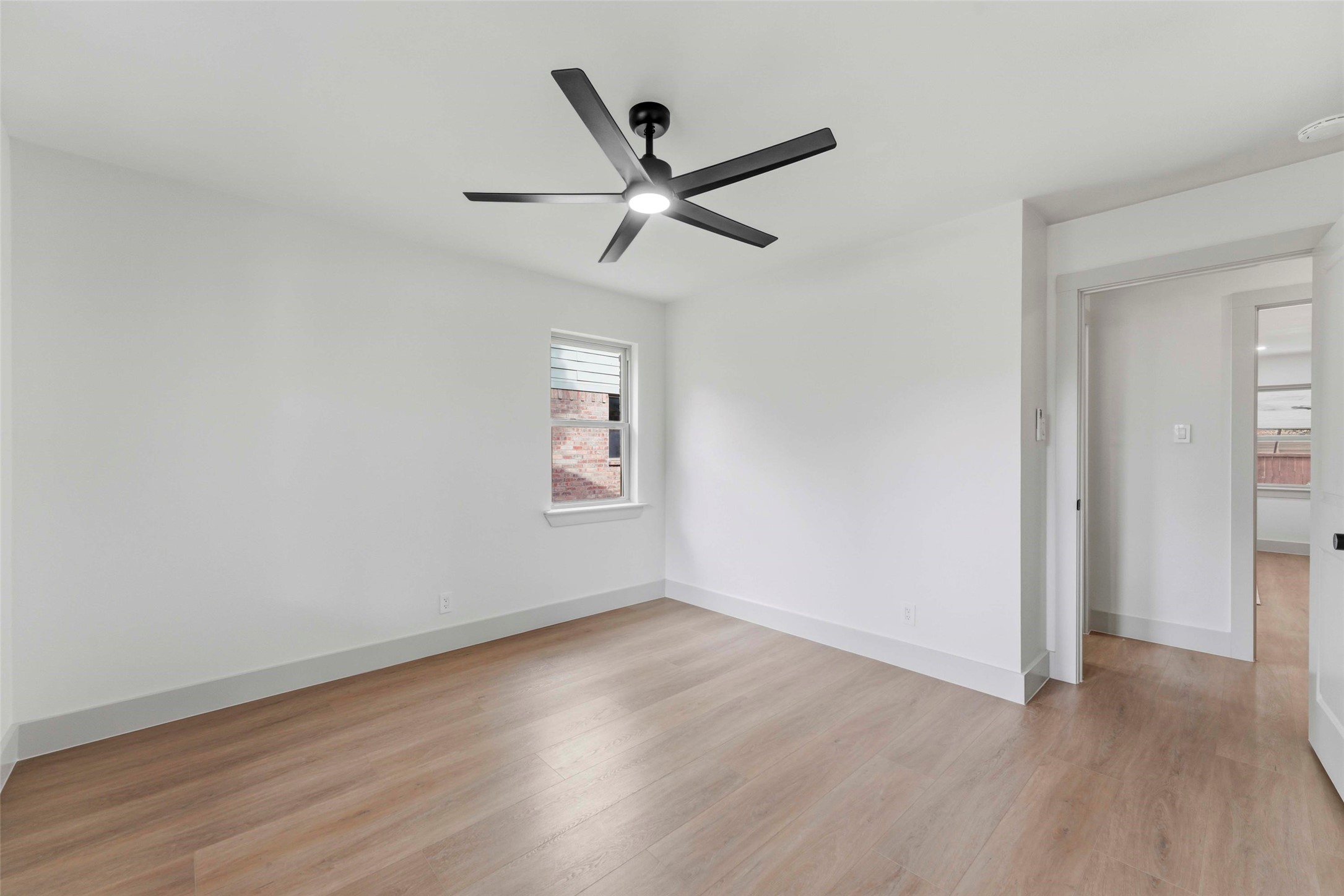 925 Fernwood Drive