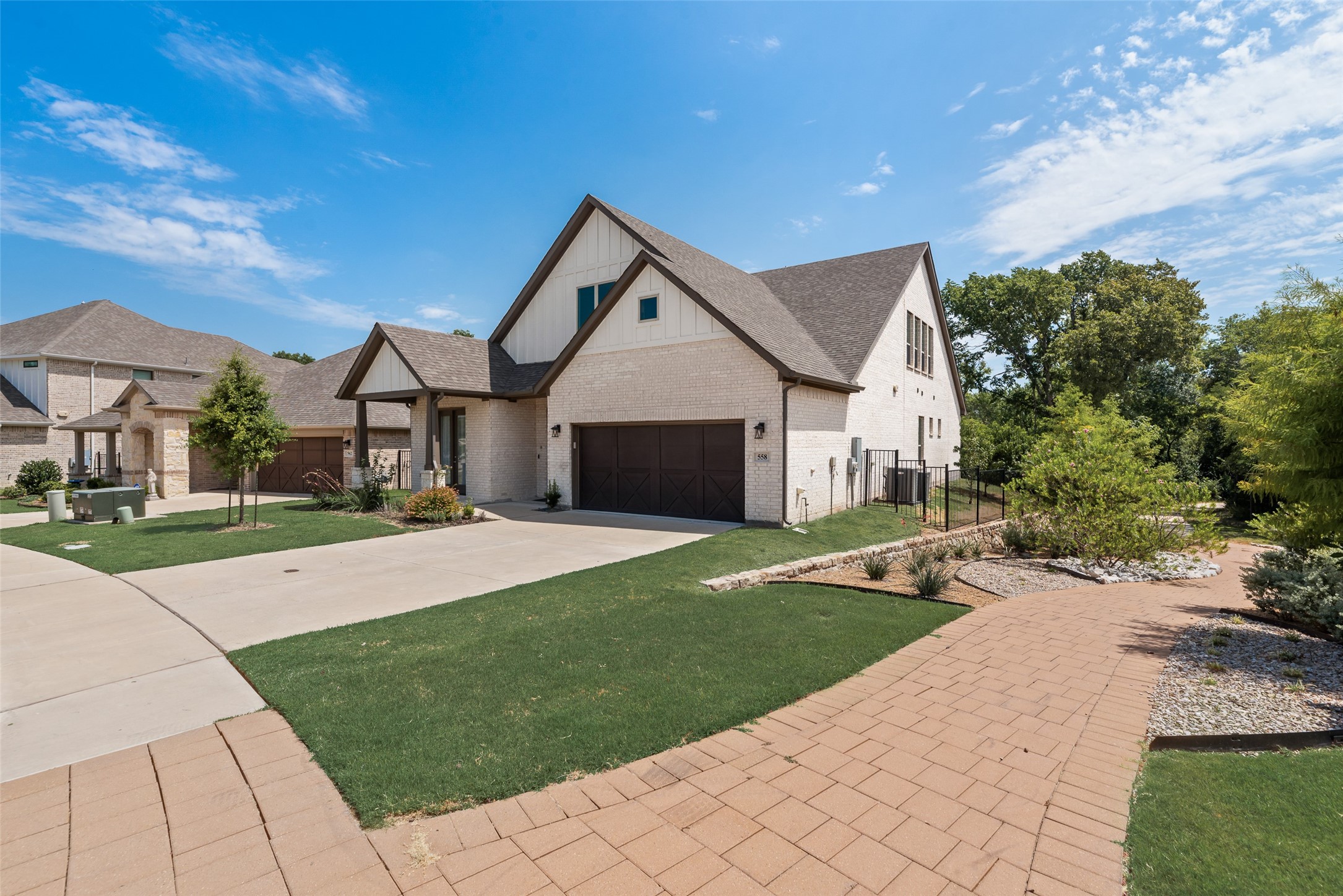 558 Torrey Pines Circle