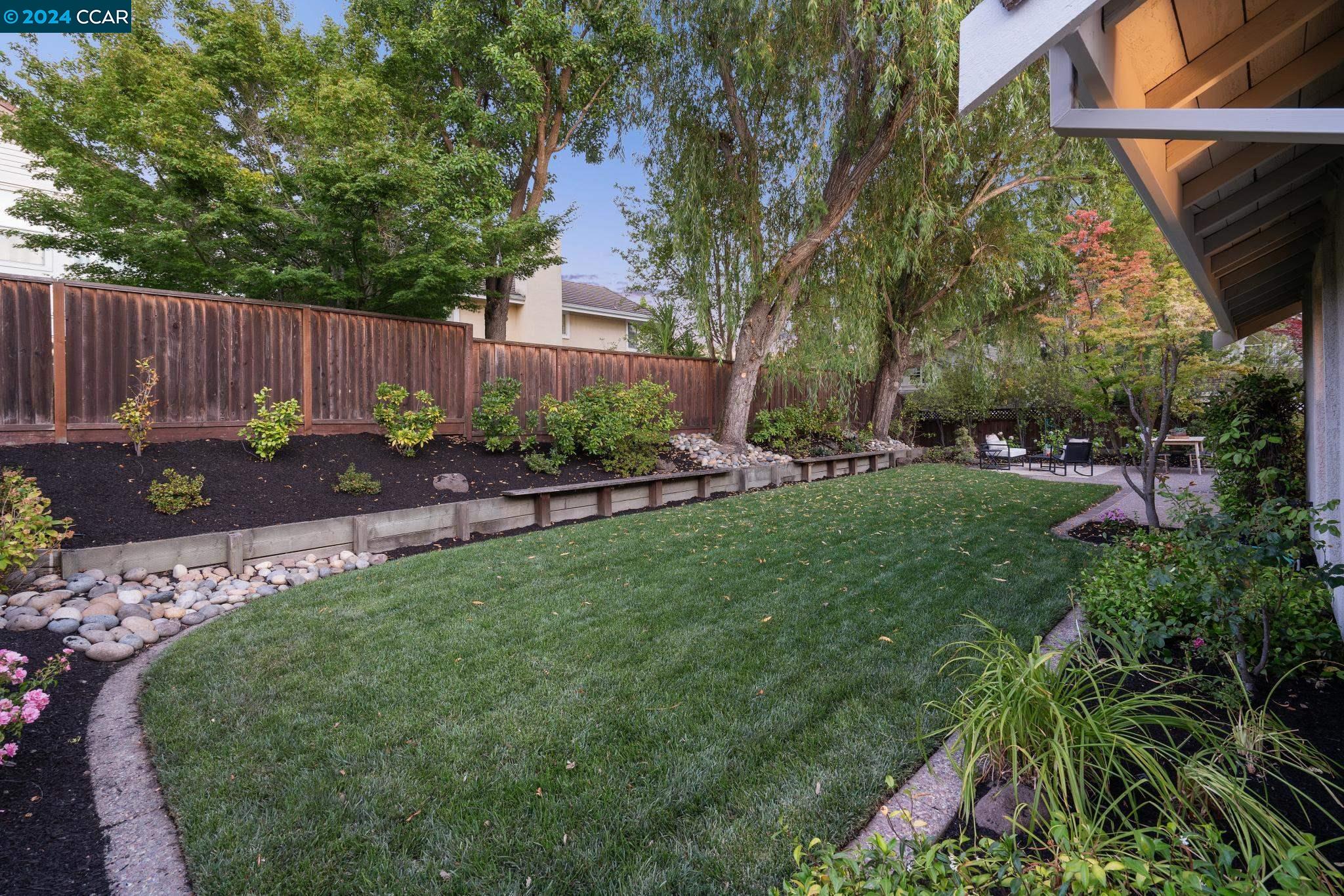100 Pinnacle Ridge Court