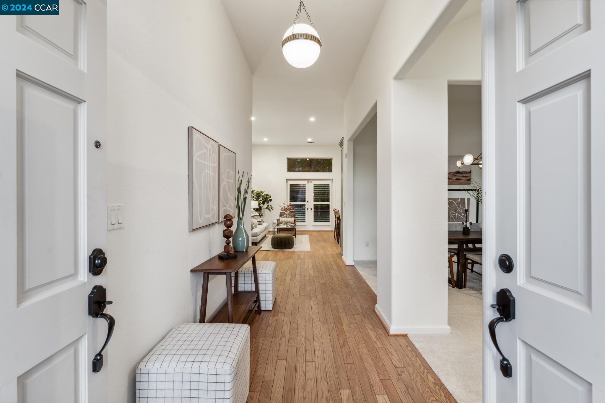 100 Pinnacle Ridge Court