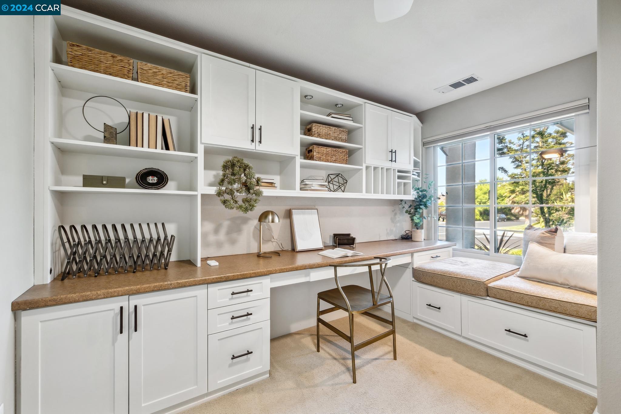 100 Pinnacle Ridge Court