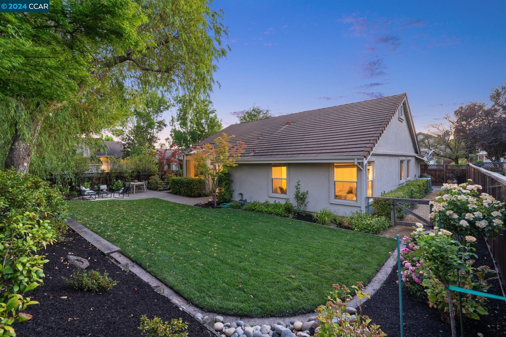 100 Pinnacle Ridge Court