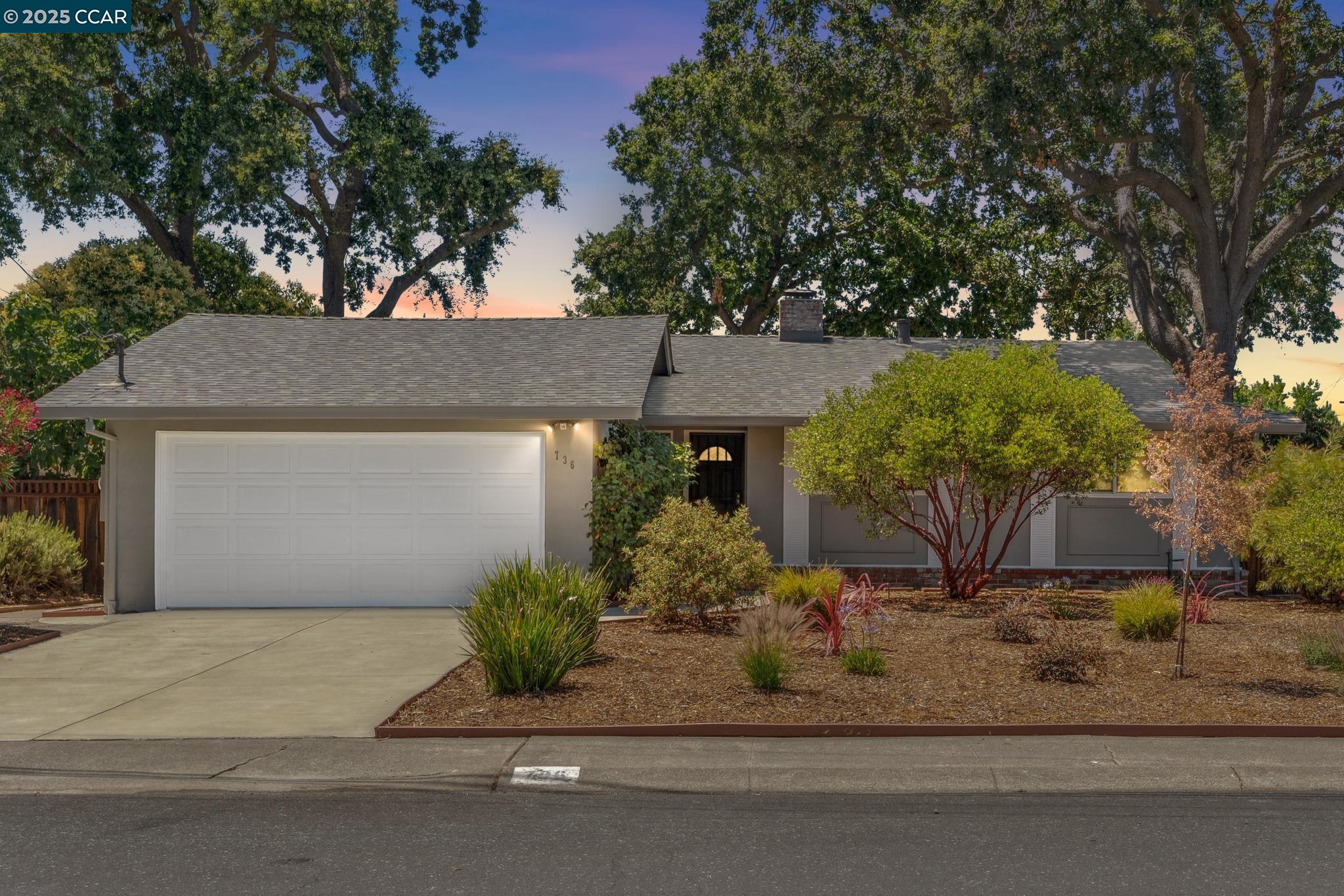 736 Harvard Dr