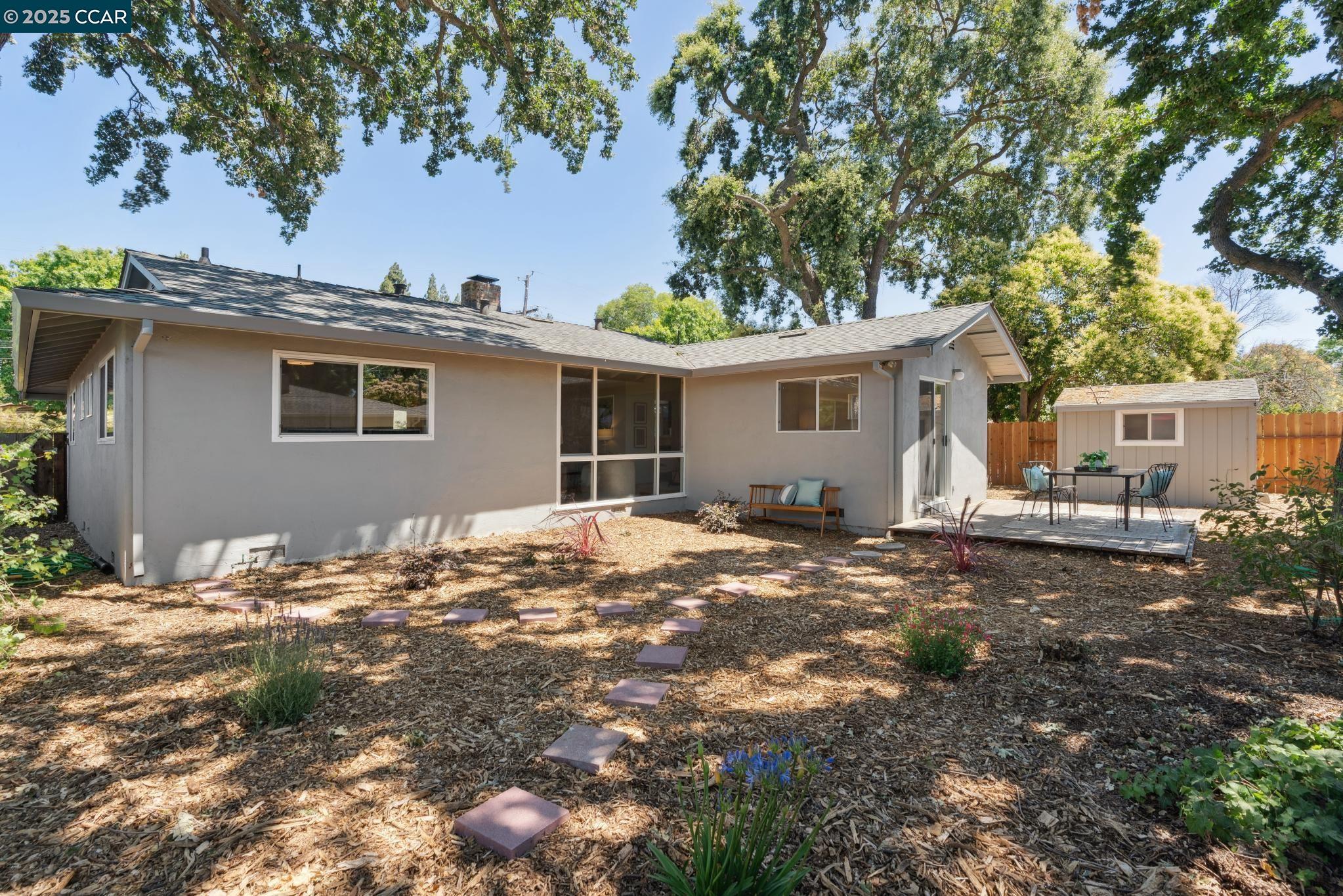 736 Harvard Dr