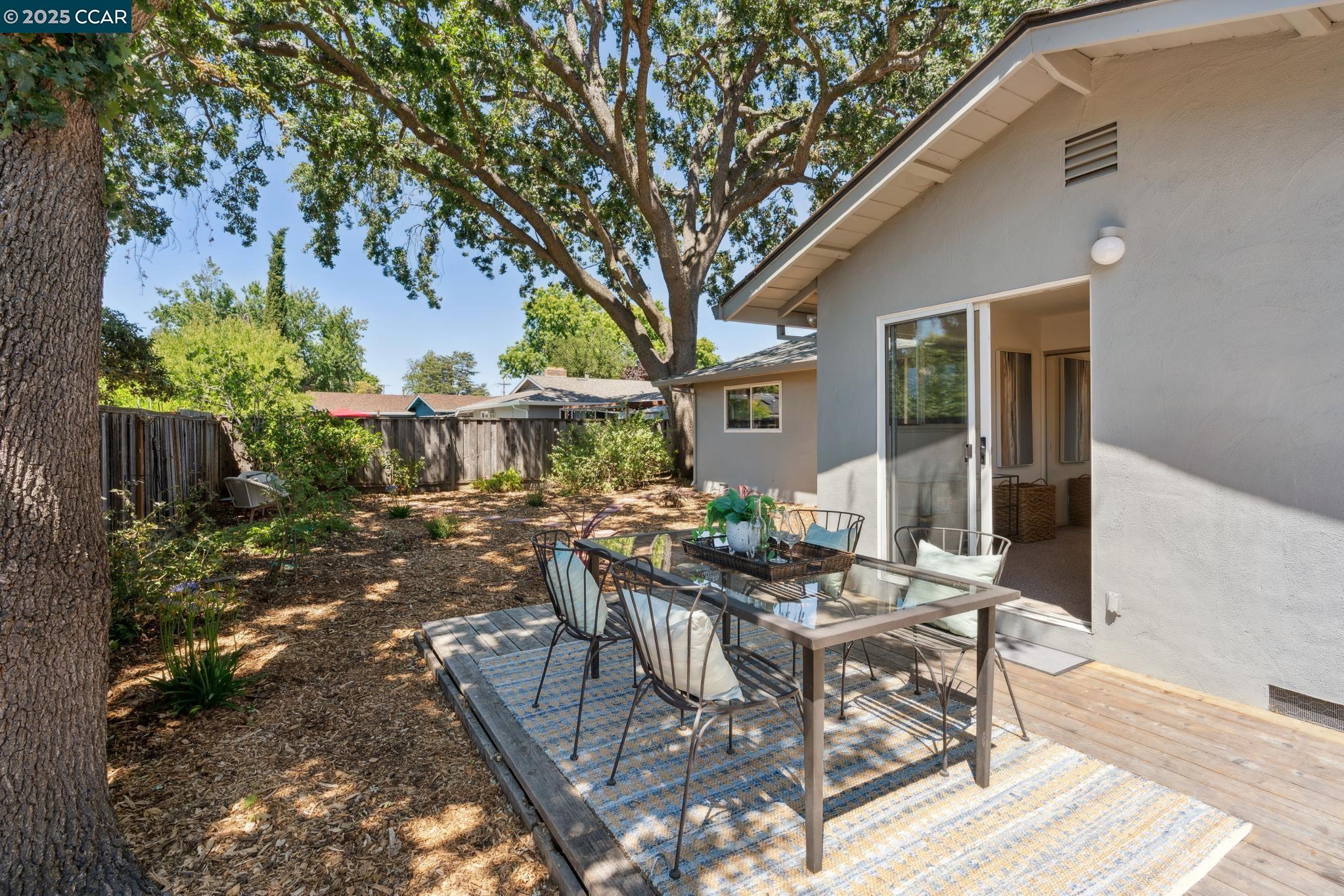 736 Harvard Dr
