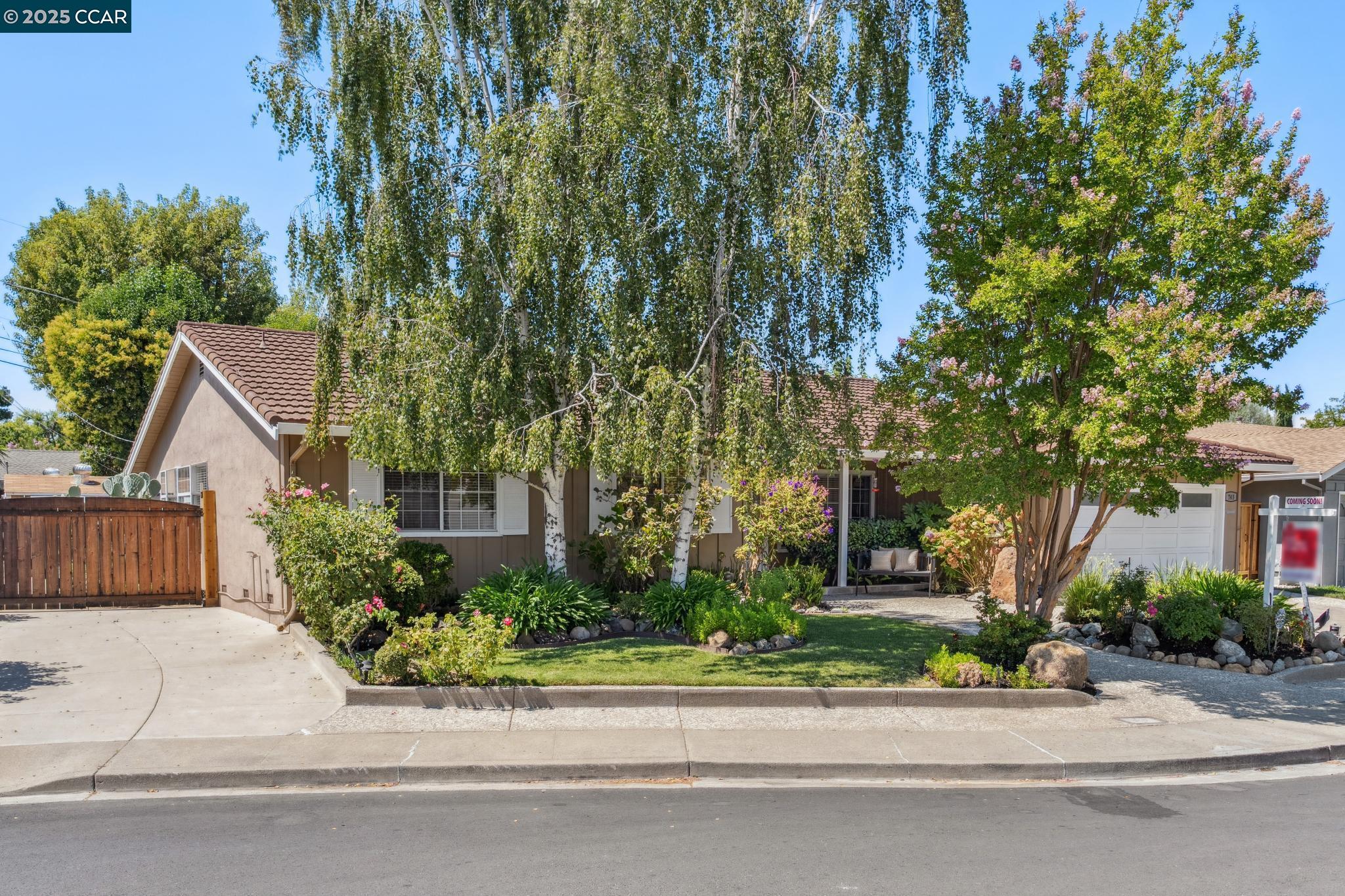 745 San Marcos Ct