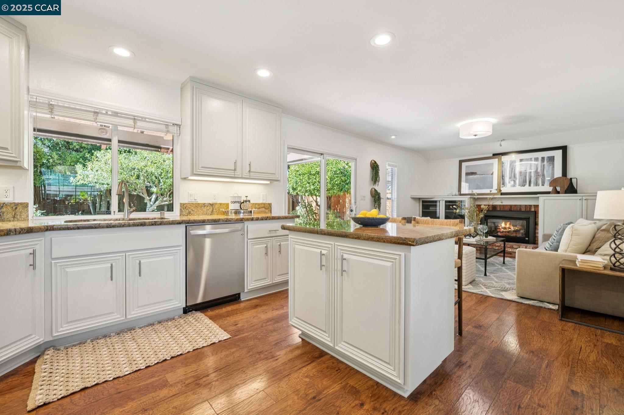 745 San Marcos Ct