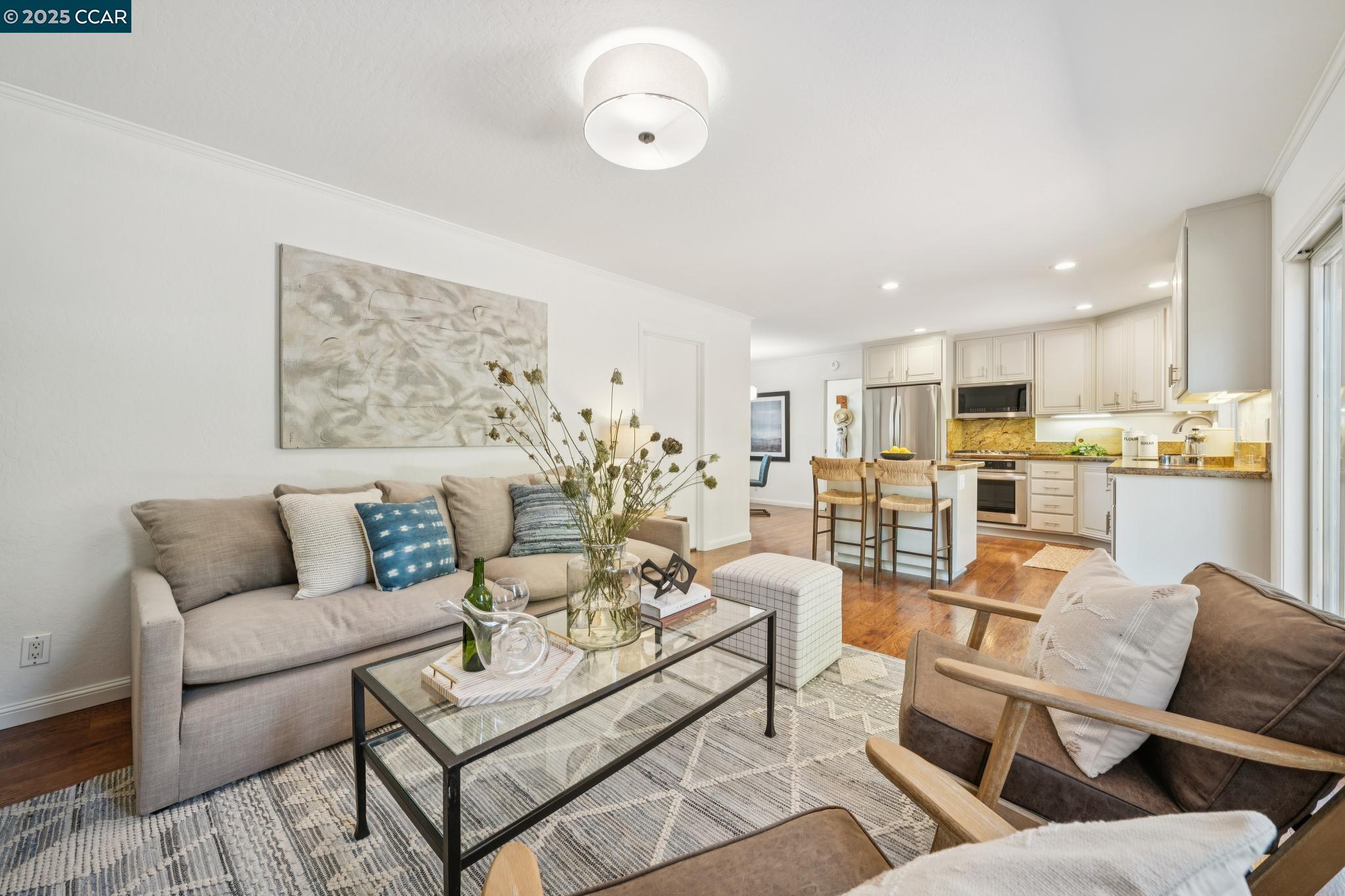 745 San Marcos Ct