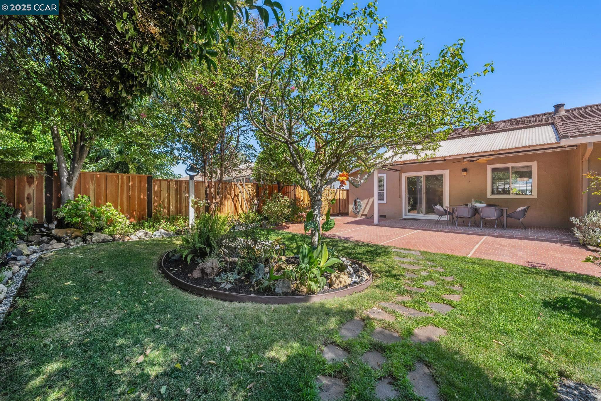 745 San Marcos Ct