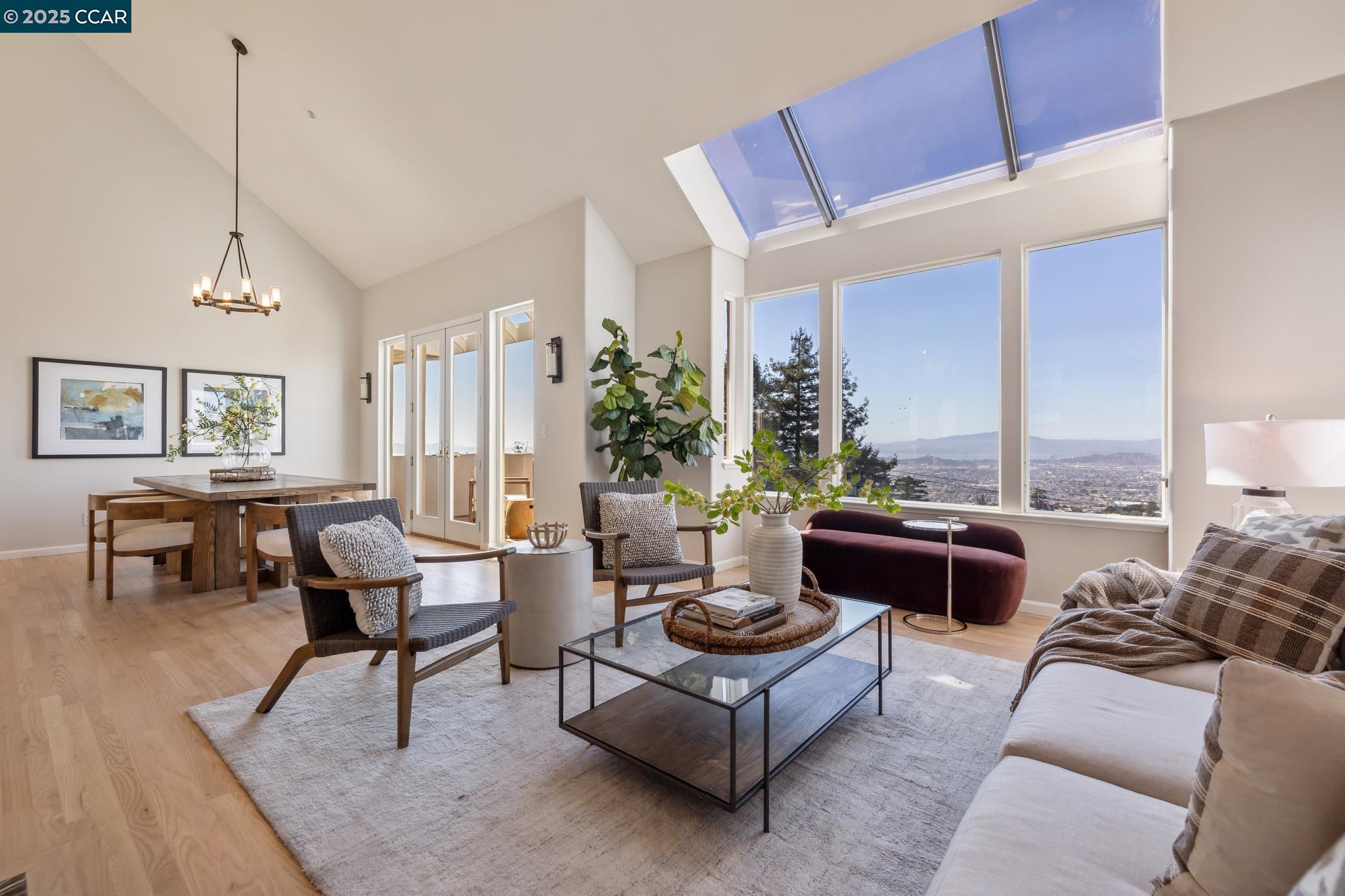 1375 Summit Park Ct