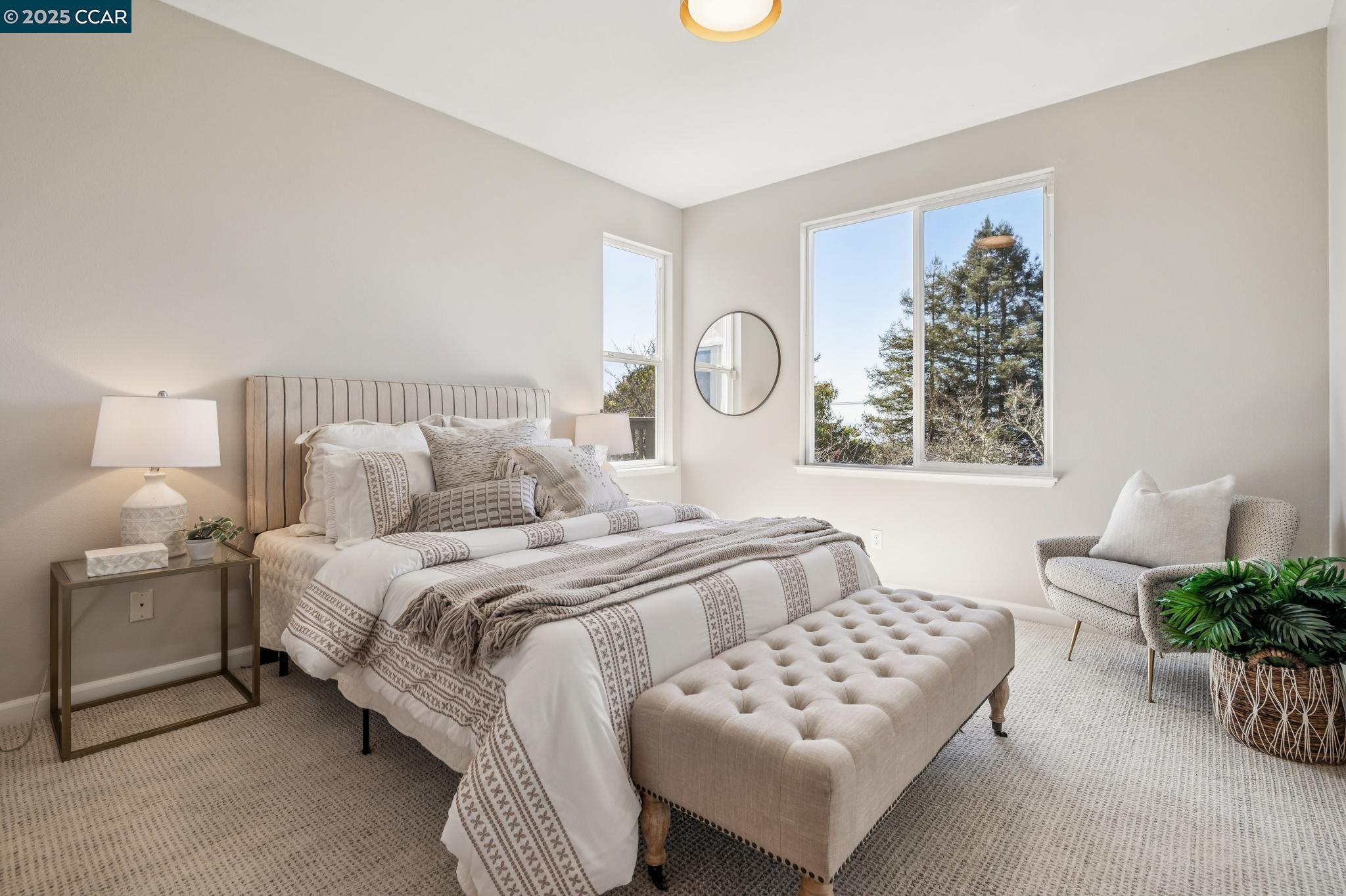 1375 Summit Park Ct