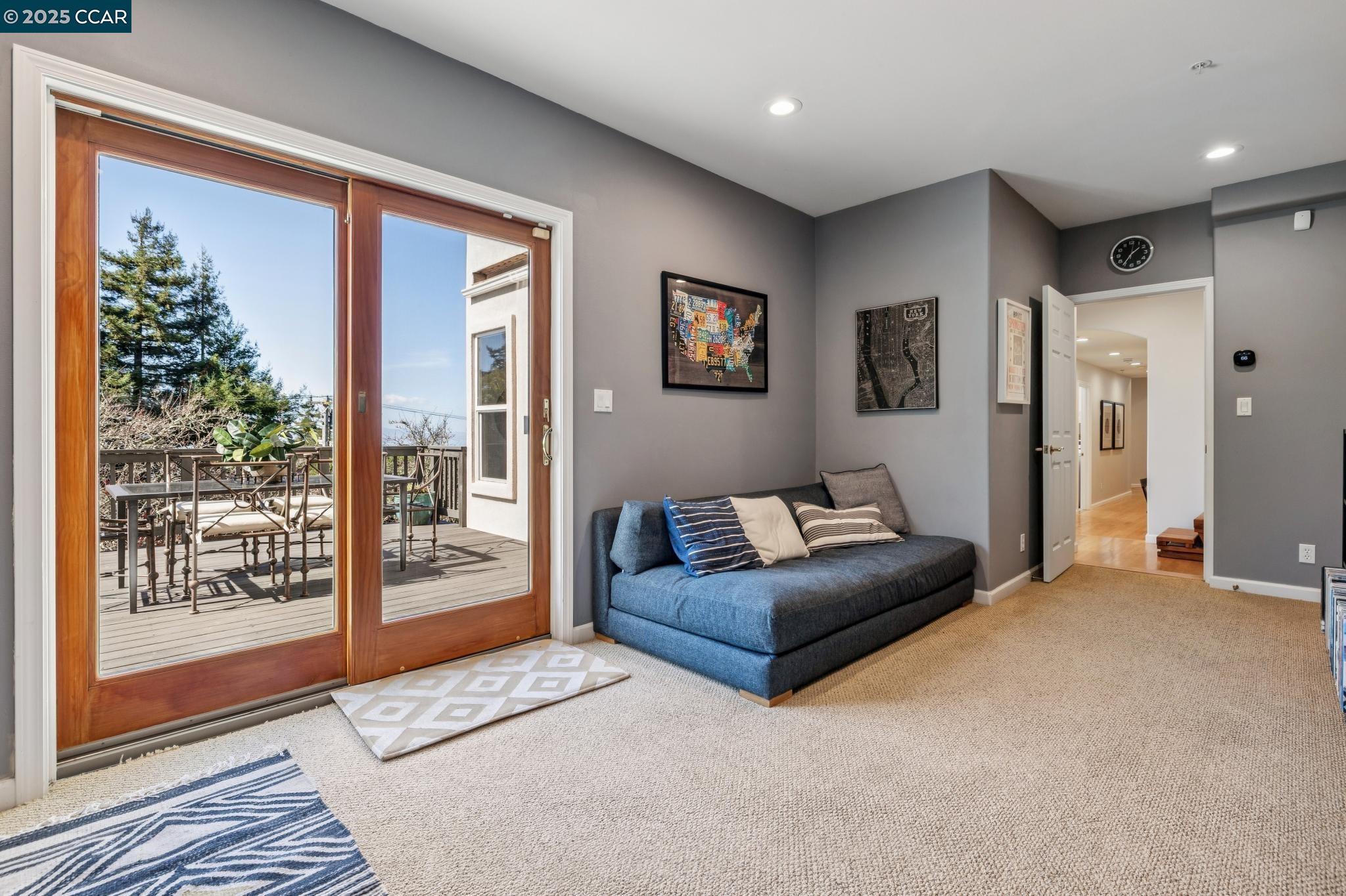 1375 Summit Park Ct