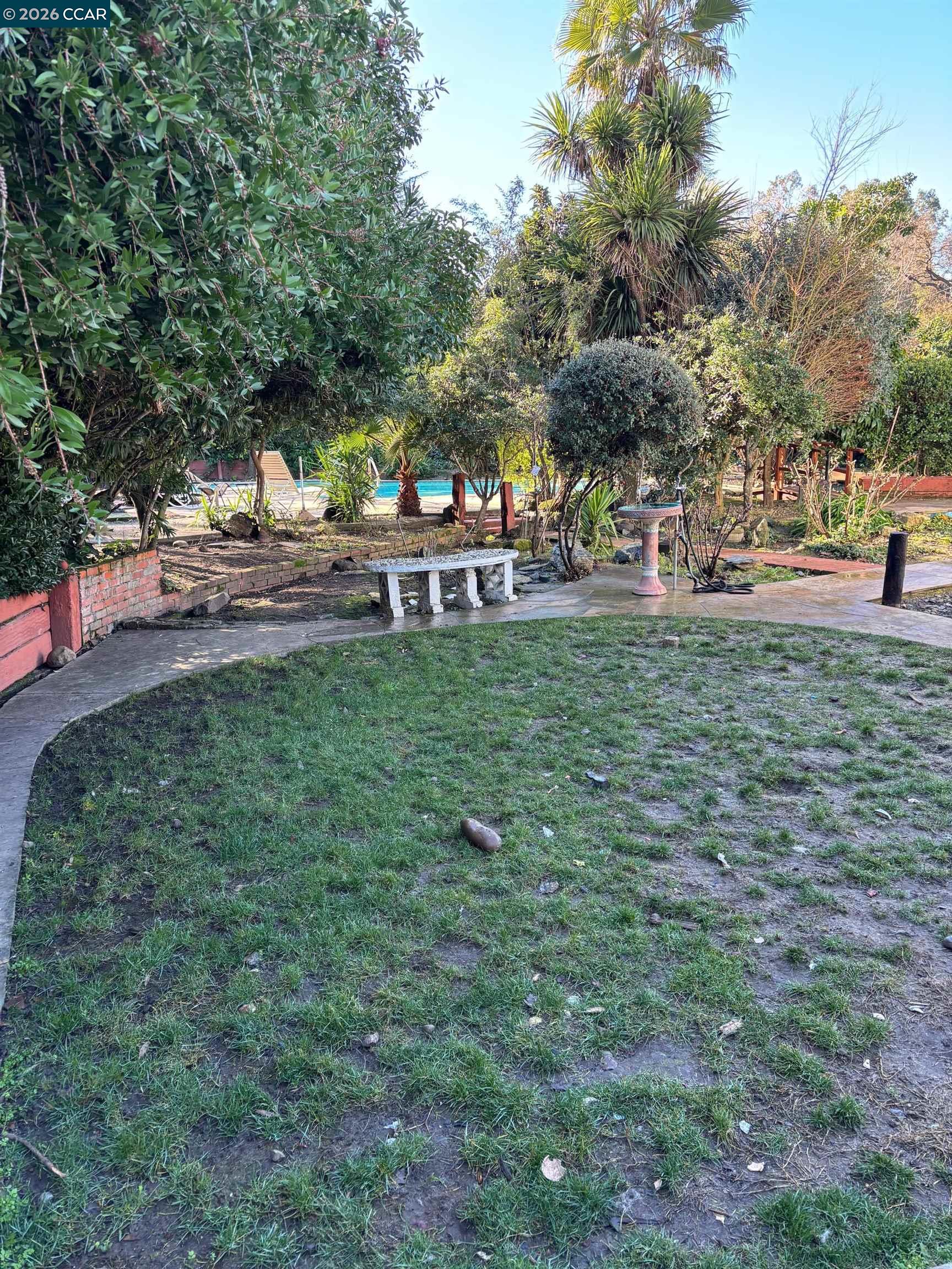 40 Oak Knoll Loop
