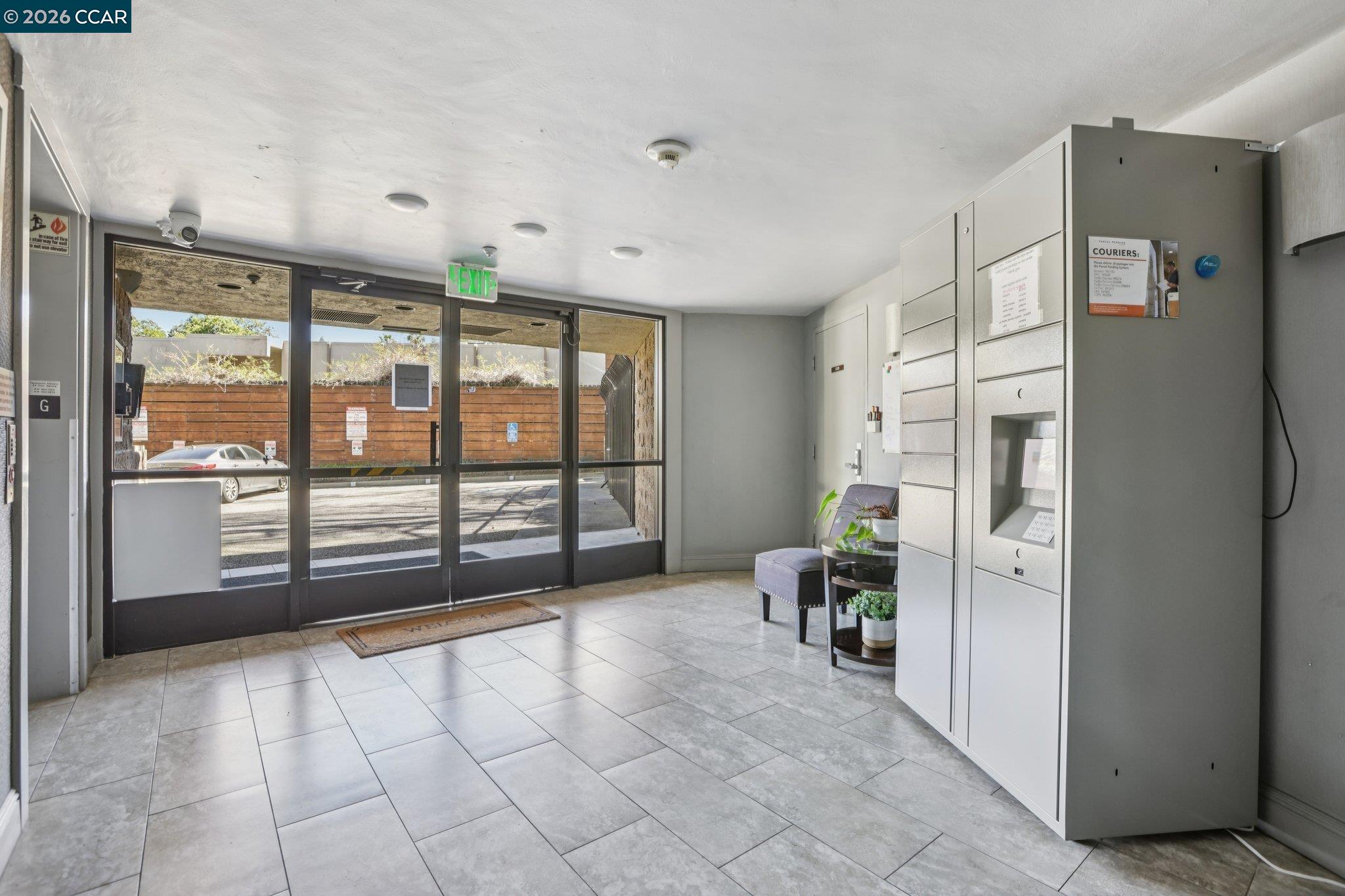 1201 Alta Vista Drive # 106