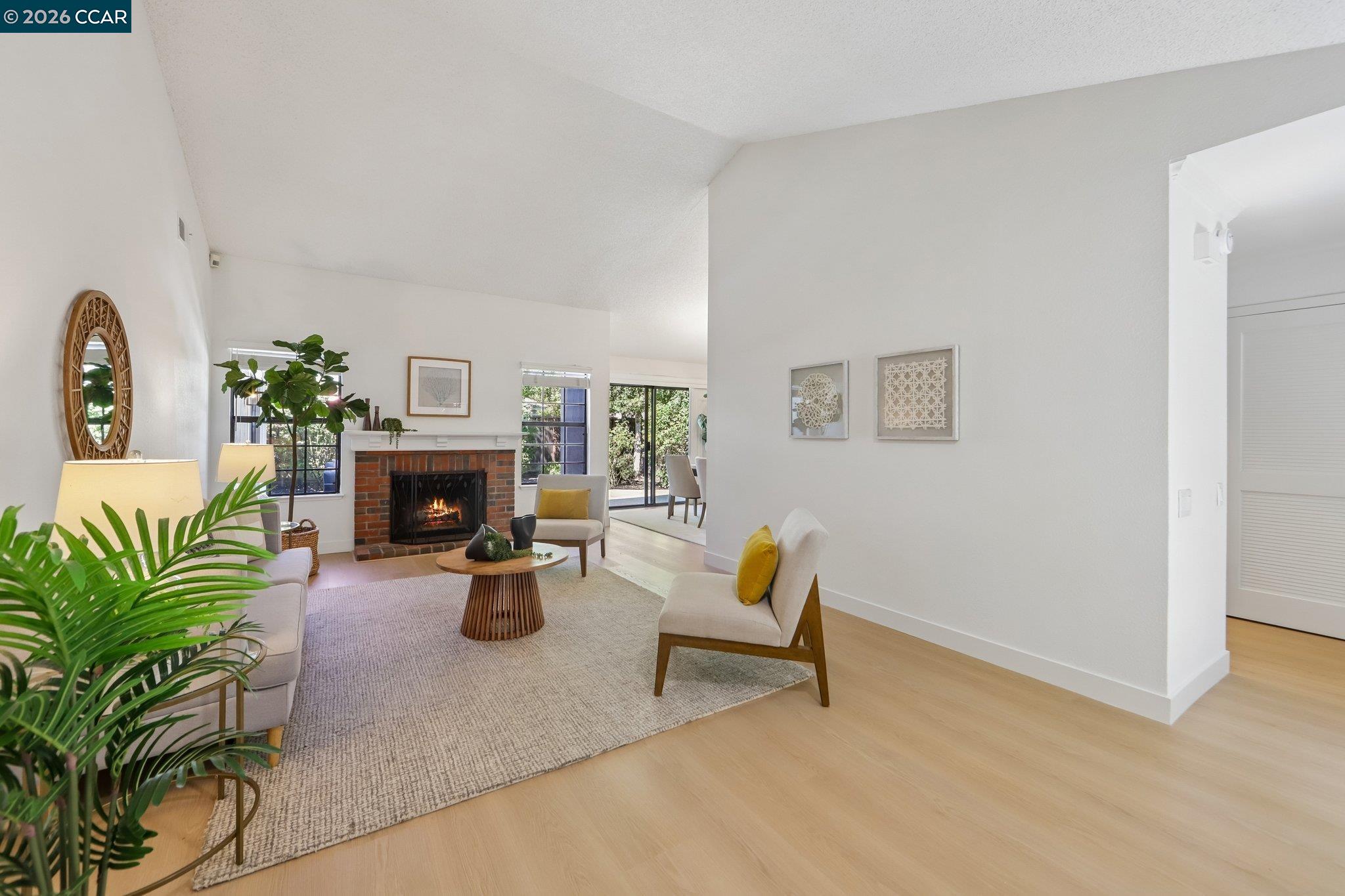 1129 Sunshine Circle