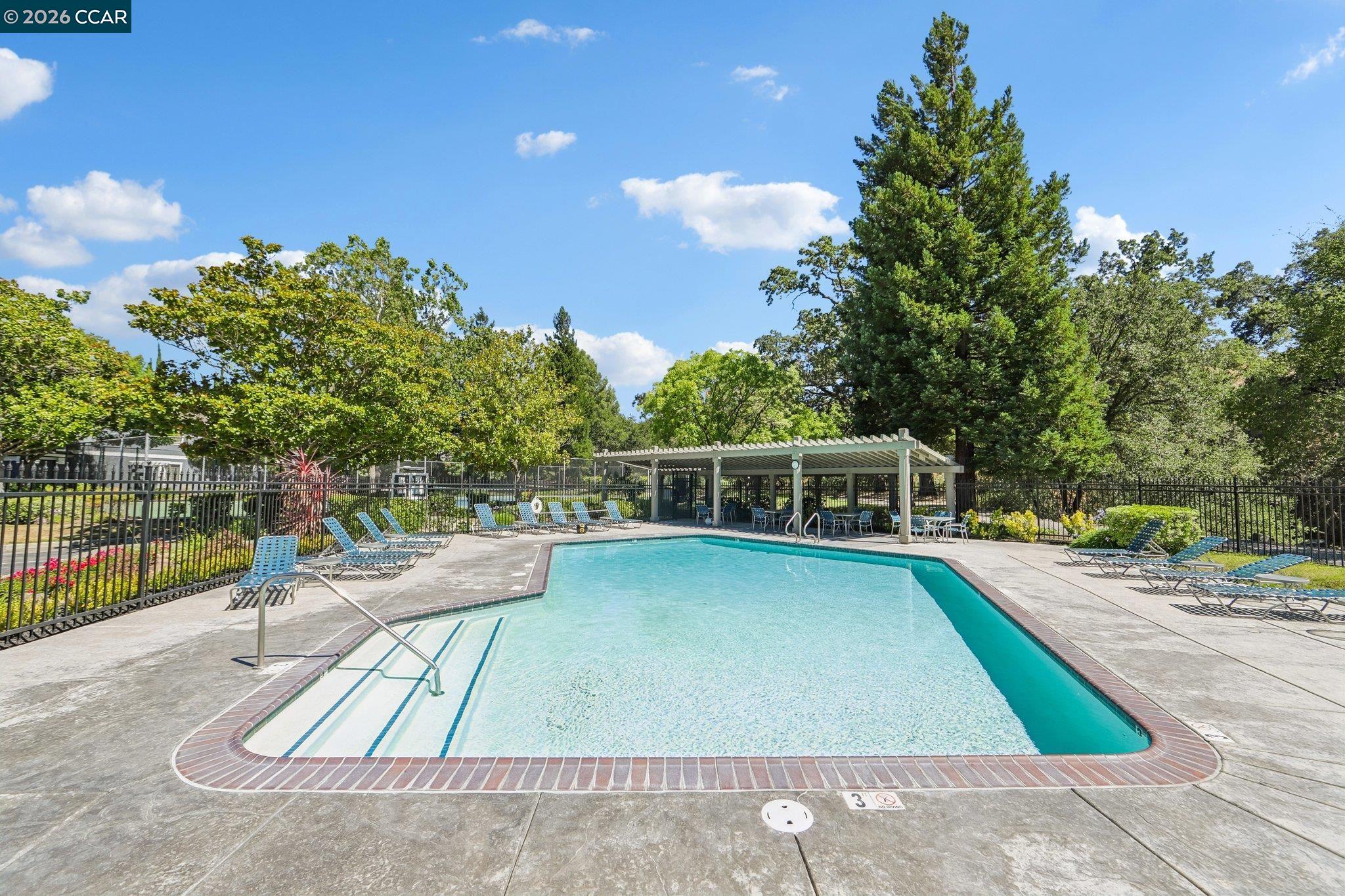 1129 Sunshine Circle